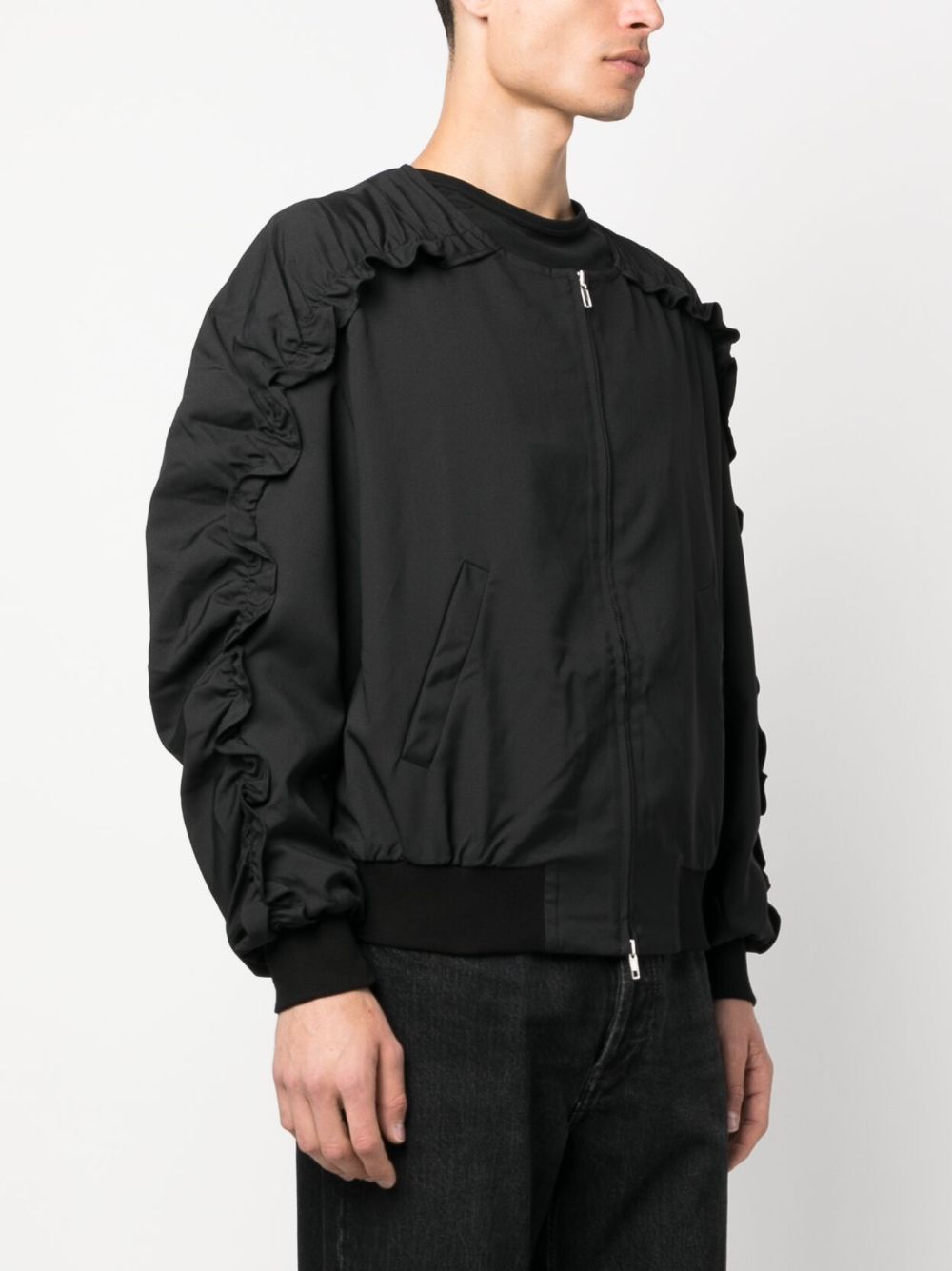 BOMBER WITH RUFFLED SLEEVE