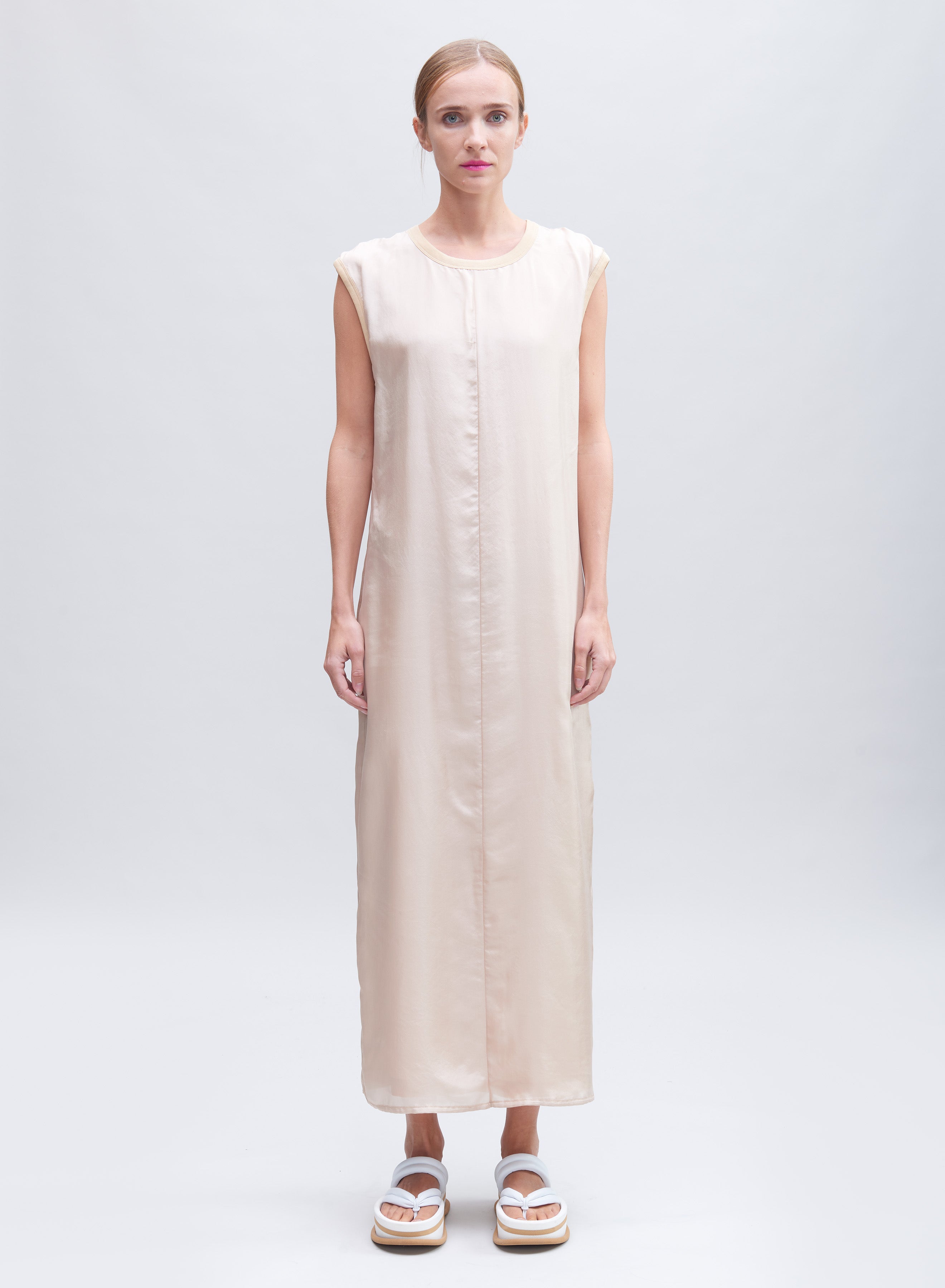 HANNAS 4627 W.K.DRESS