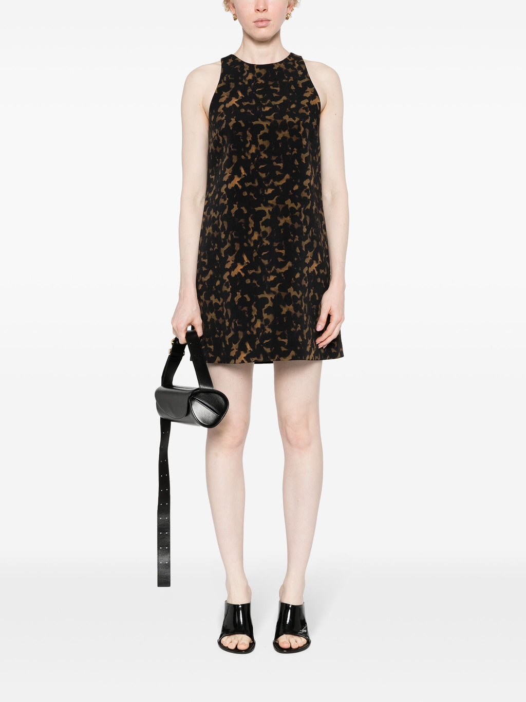 N CL SHIFT MN.TORTOI