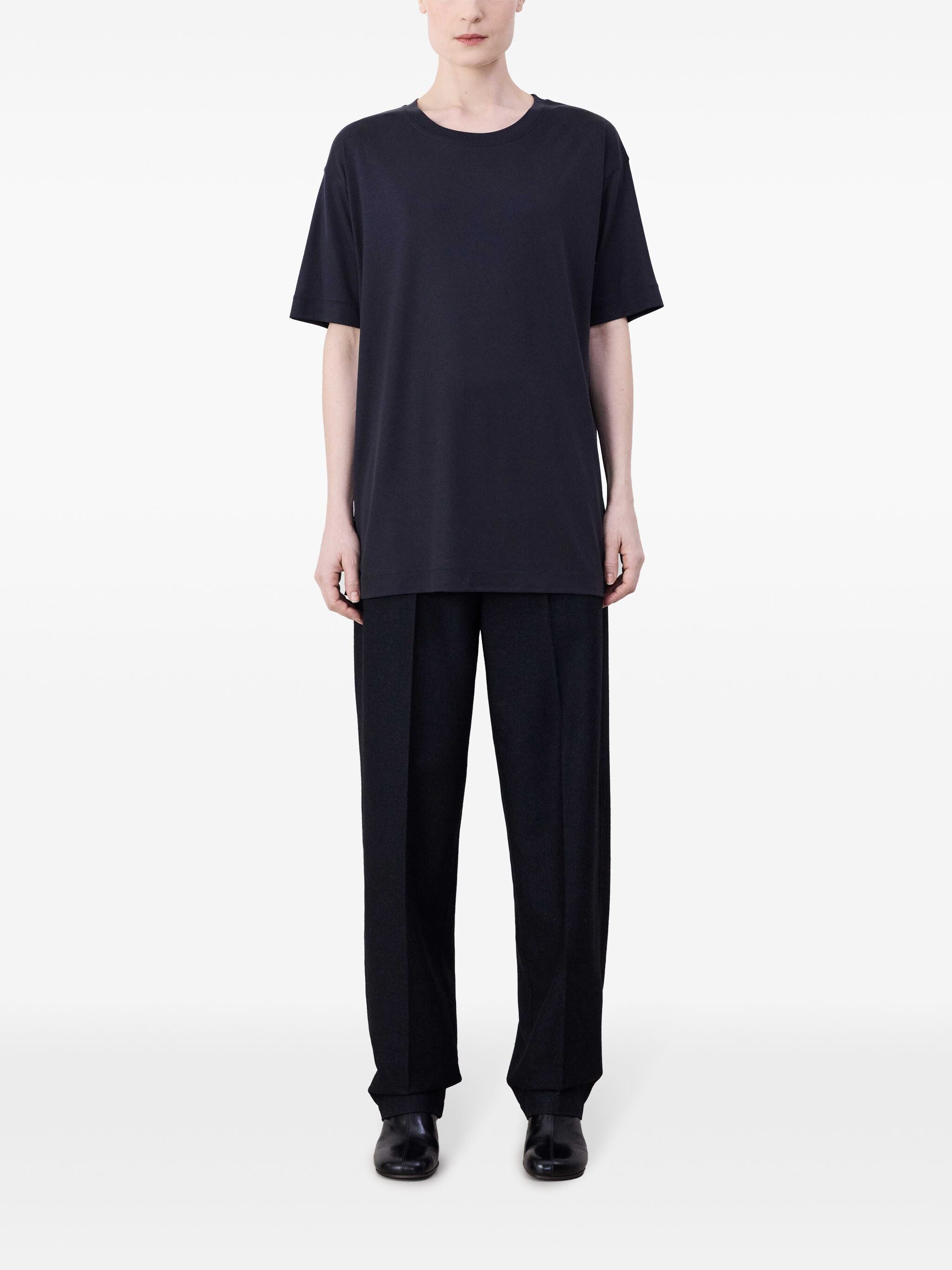 SHORT SLEEVE T-SHIRT