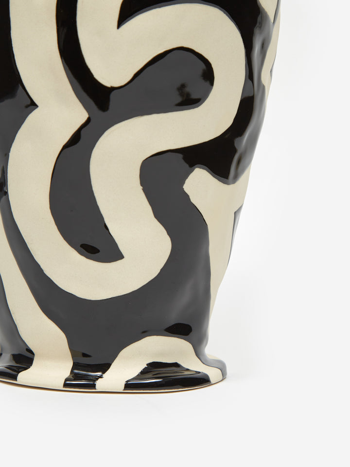 Jessica Hans Shadow Vase-Black and white