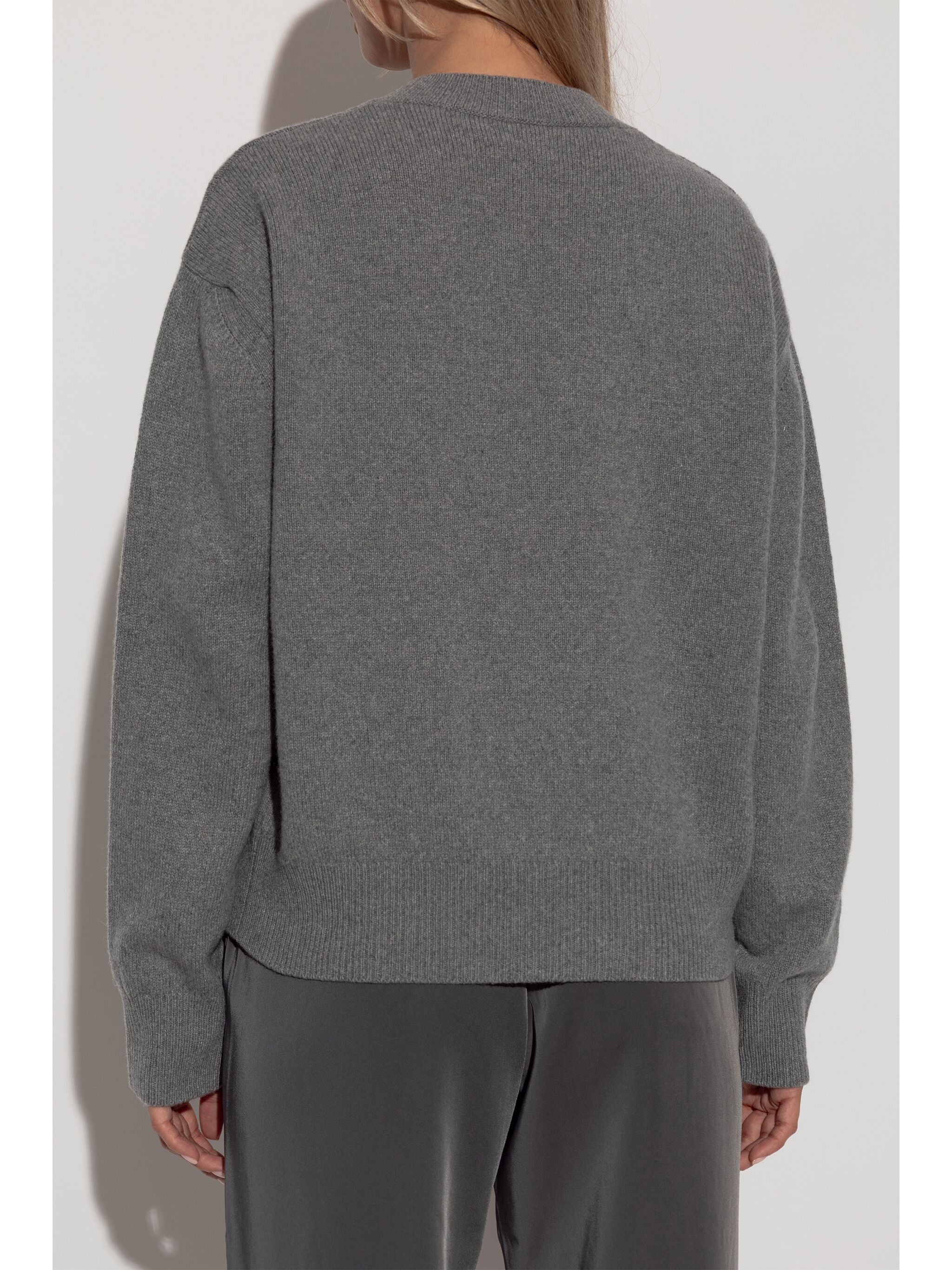 SABIRGITTE V-NECK SWEATER