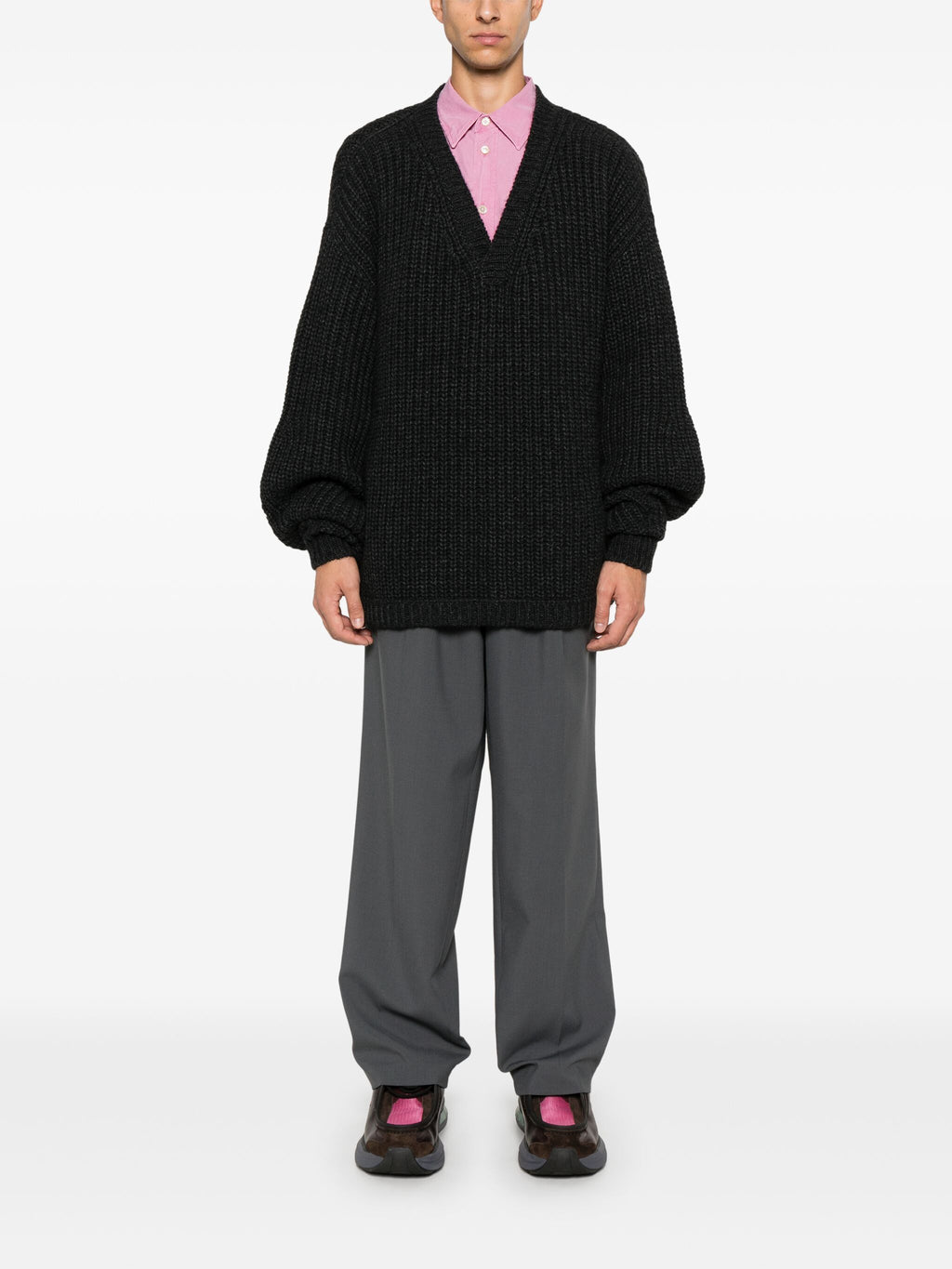 ALIENA V-NECK SWEATER