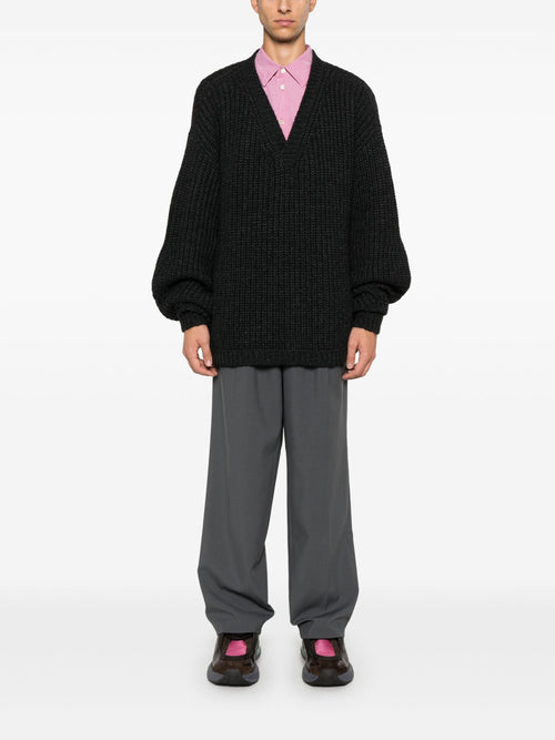ALIENA V-NECK SWEATER