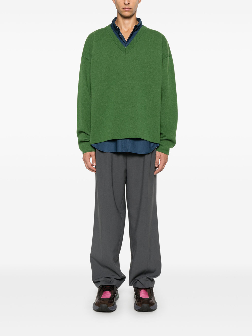 ONELIA V-NECK SWEATER