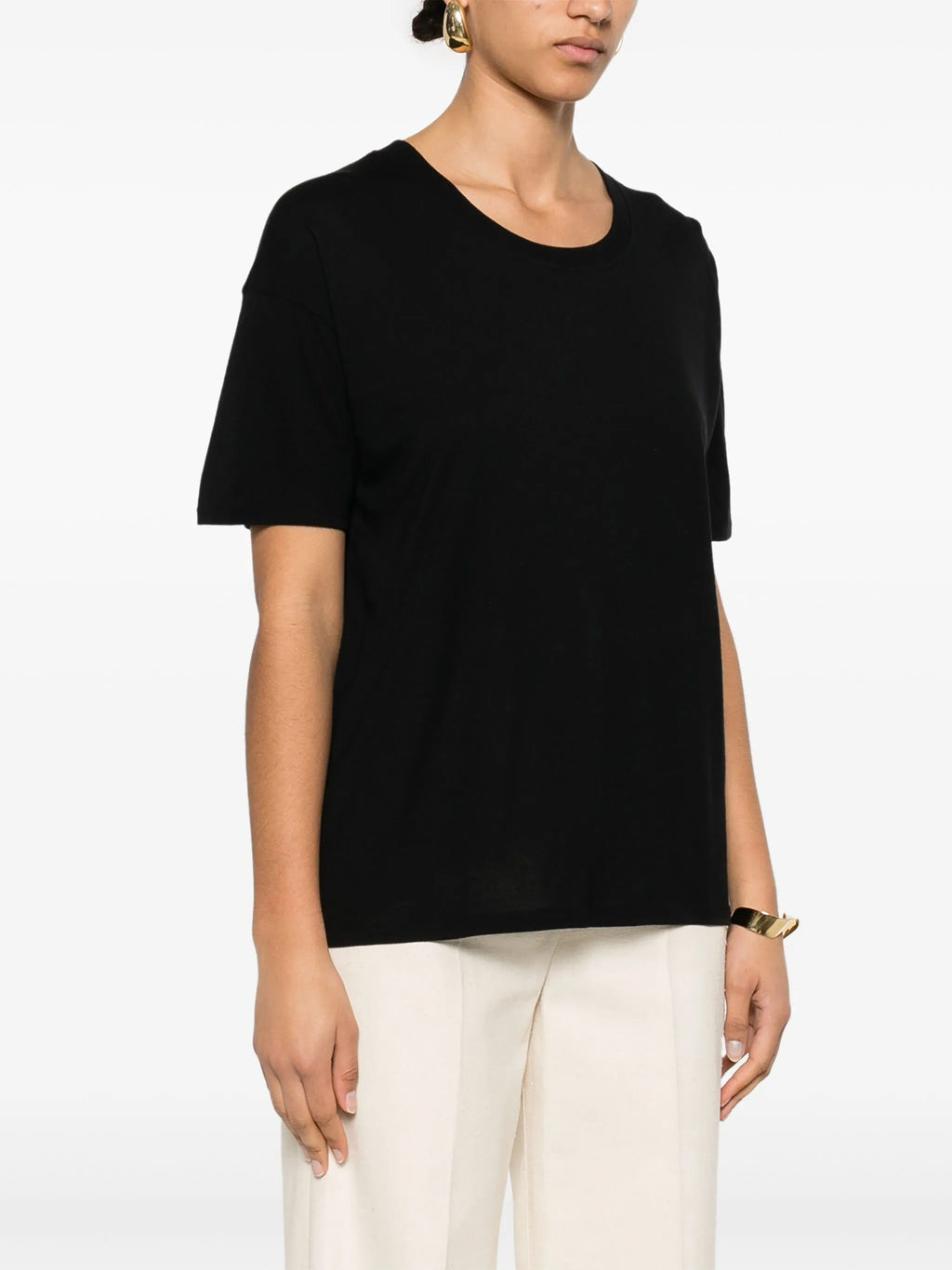 SHORT SLEEVED T-SHIRT