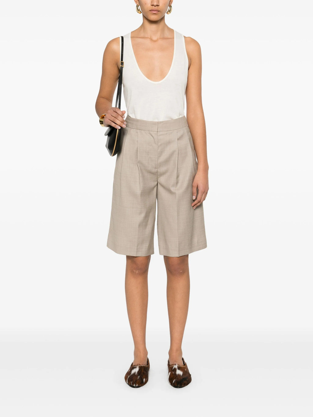 TAILORED BERMUDA SHORTS