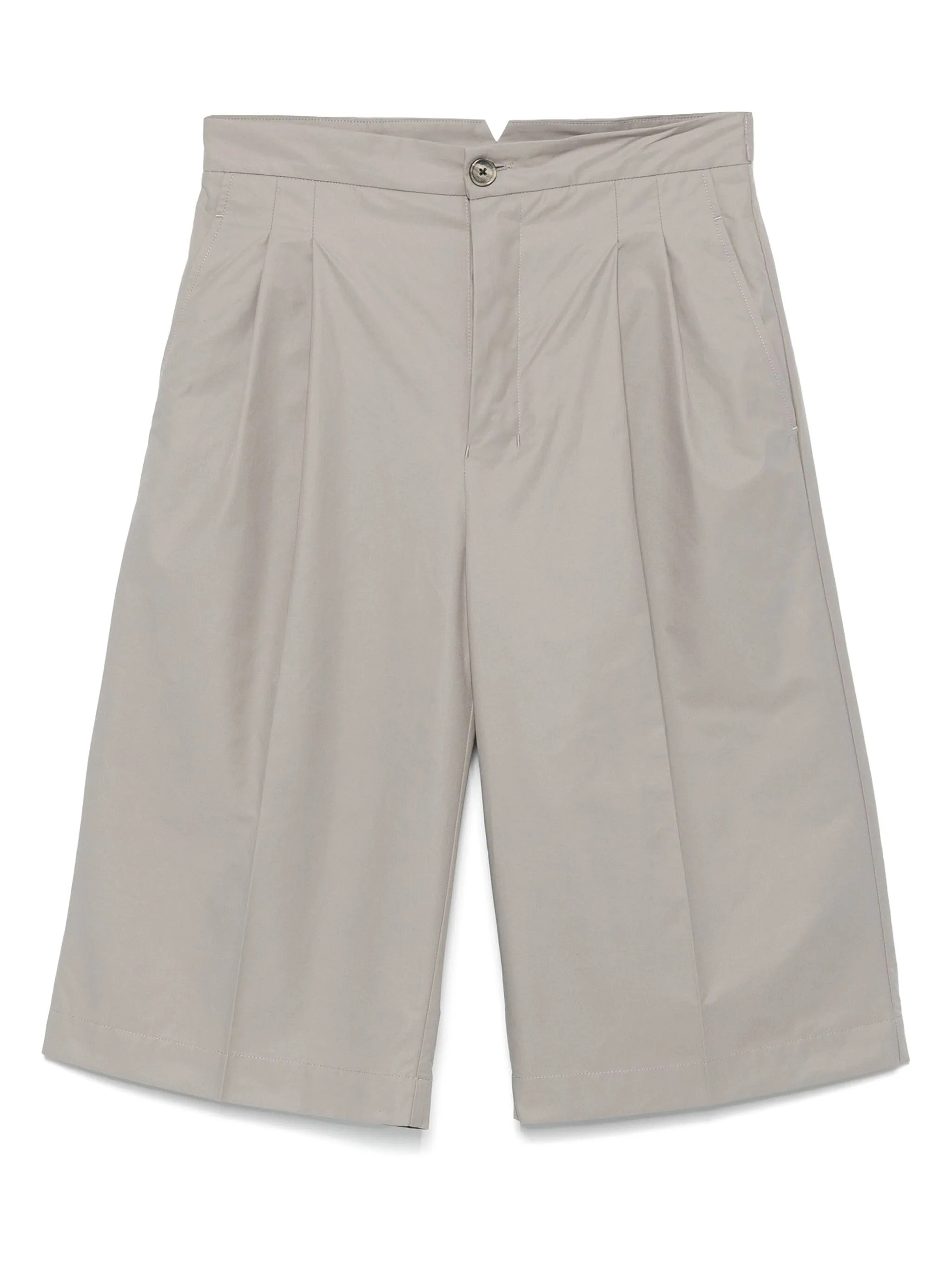 LOOSE LARGE BERMUDA SHORTS