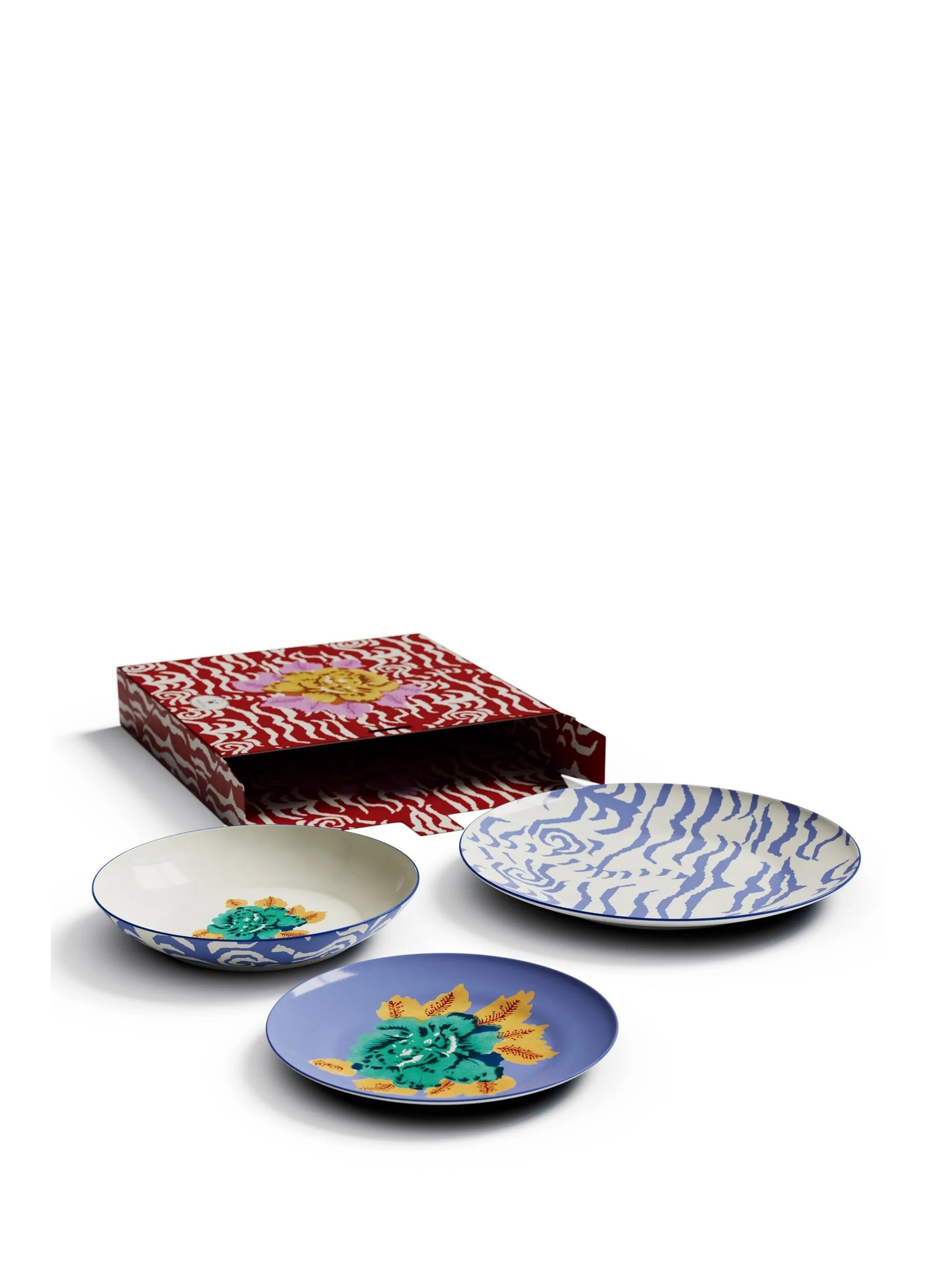 Porcelain Set Plate Of 3 Indian Tiger Pervinch