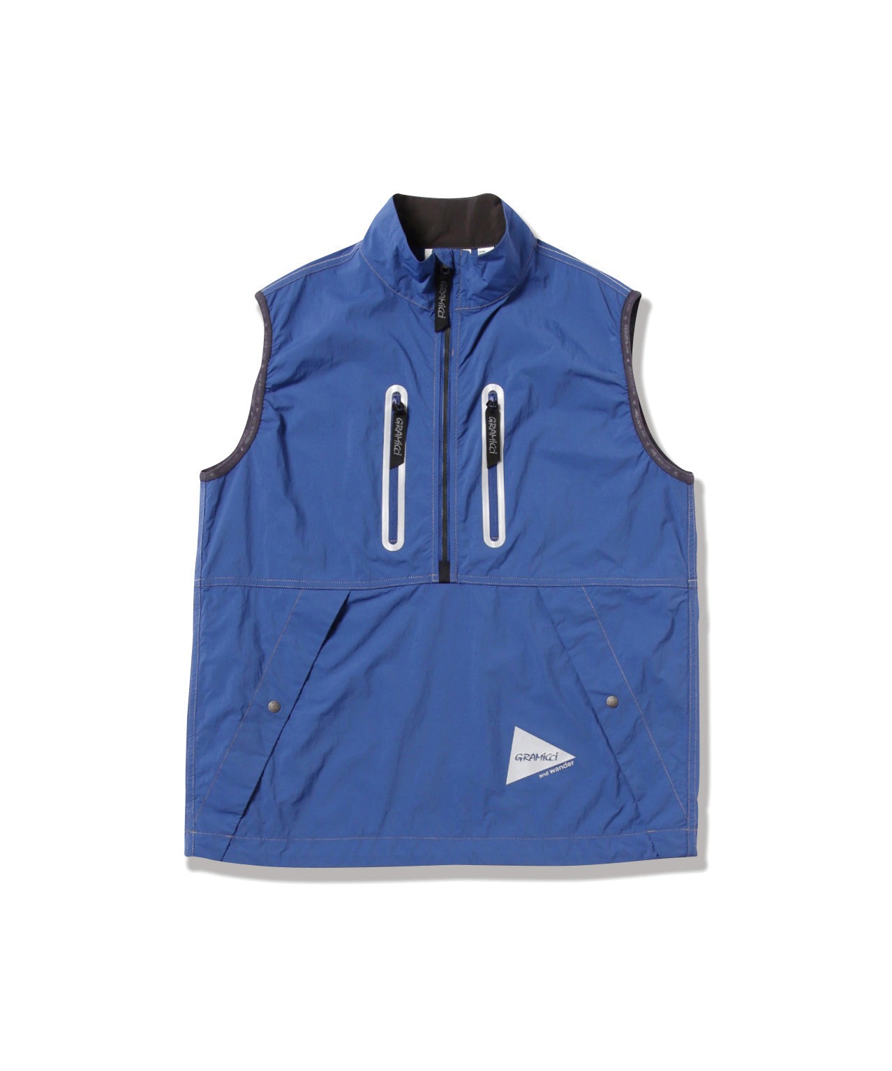 BRUSHED NYLON VEST