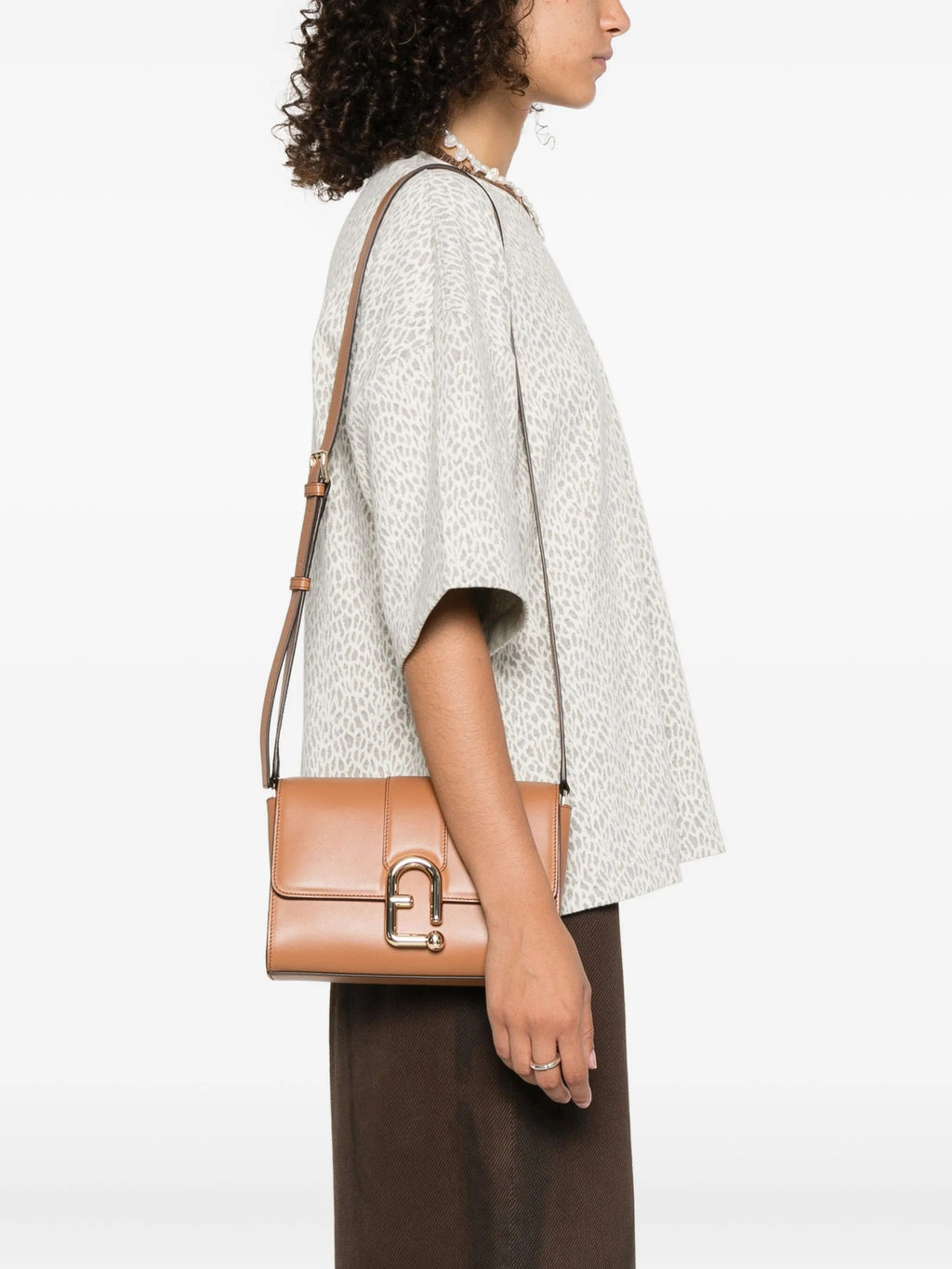 URBAN  S CROSSBODY 22