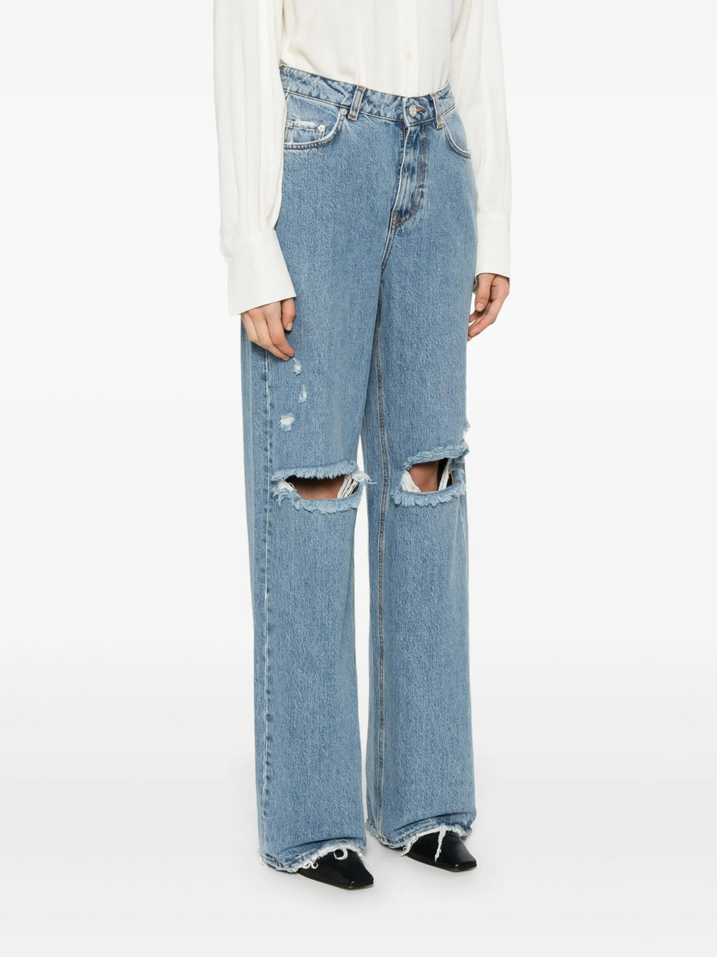 LOOSE CUT JEANS