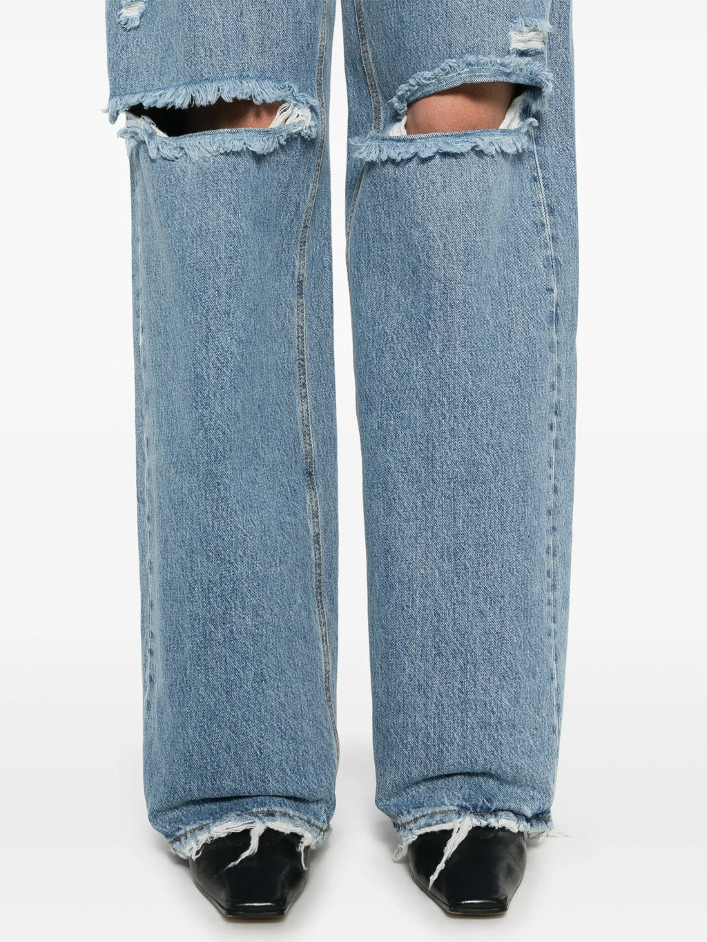 LOOSE CUT JEANS