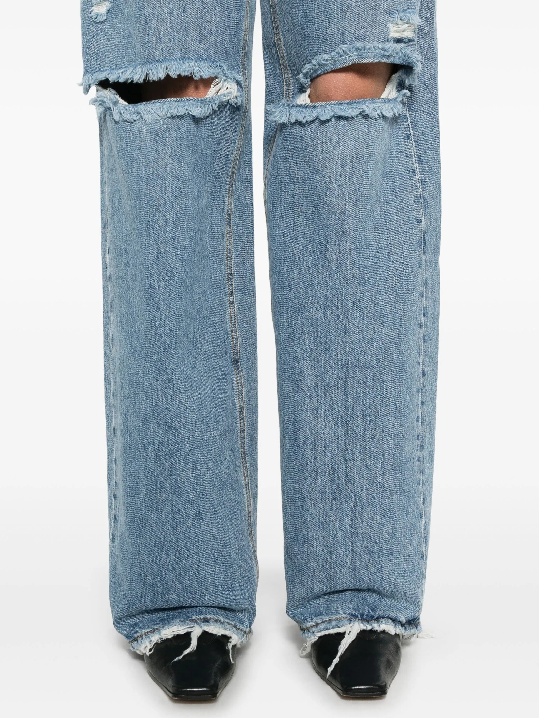 LOOSE CUT JEANS
