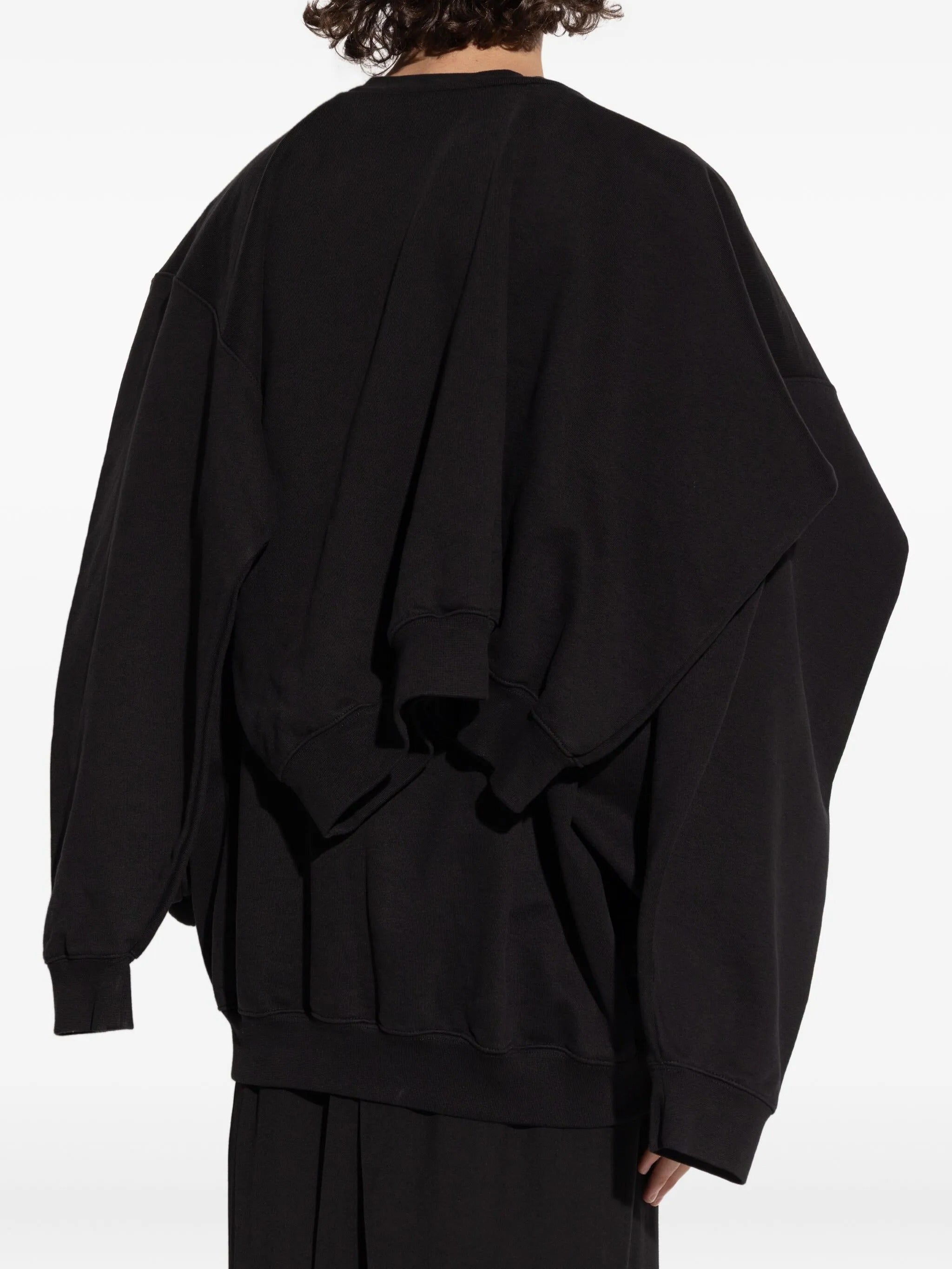 DOUBLE LAYERED SWEATSHIRT