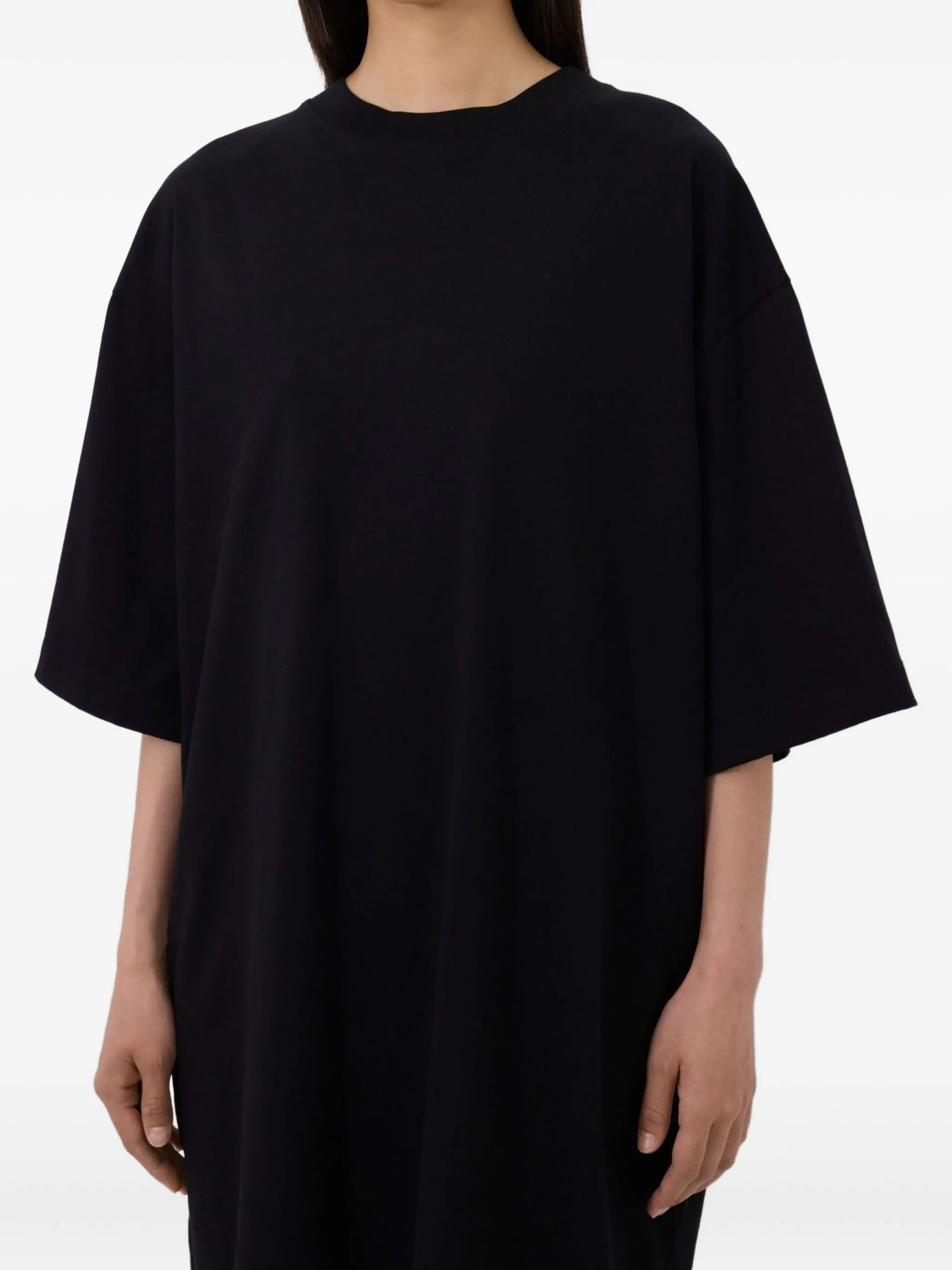 AYAZ OVERSIZED T-SHIRT