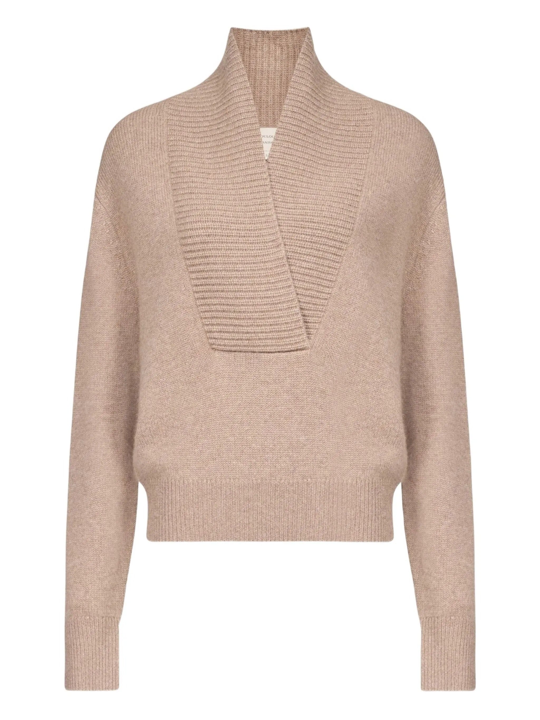 MAKELA LARGE V NECK SWEATER