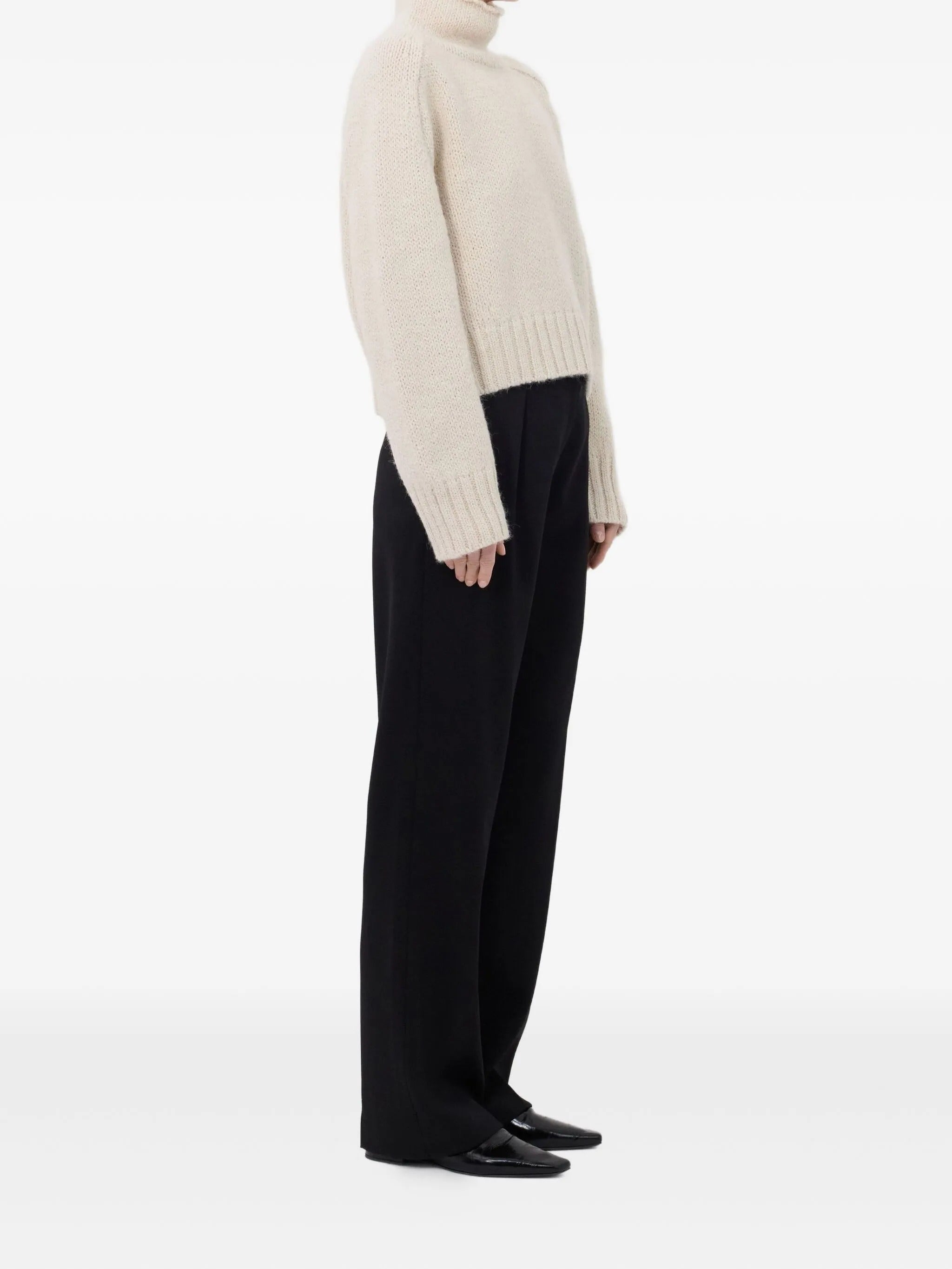 KEAN STAND COLLAR SWEATER
