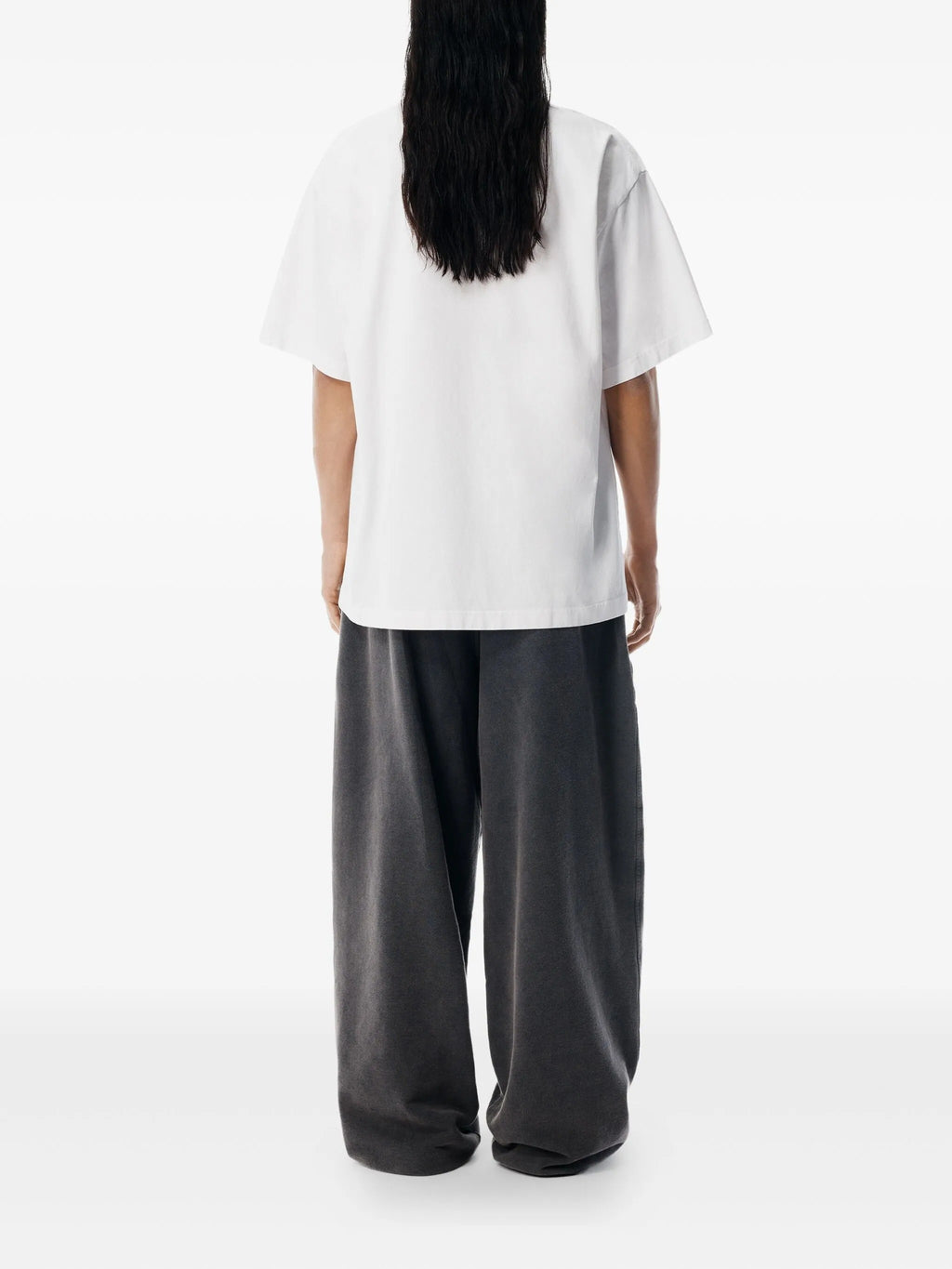 SHORT SLEEVE T-SHIRT W/ GRAPHIC