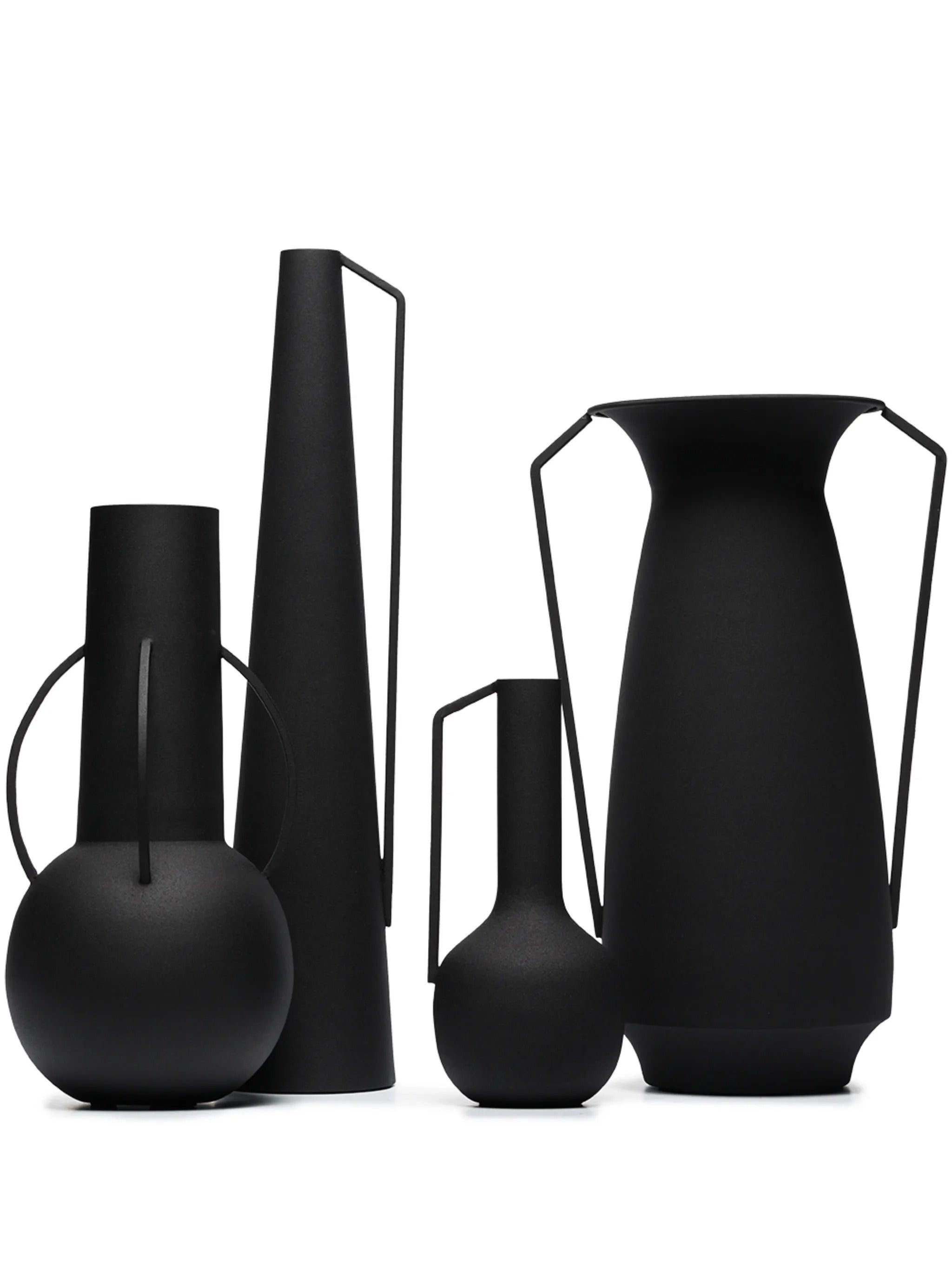 Vases Roman black set 4