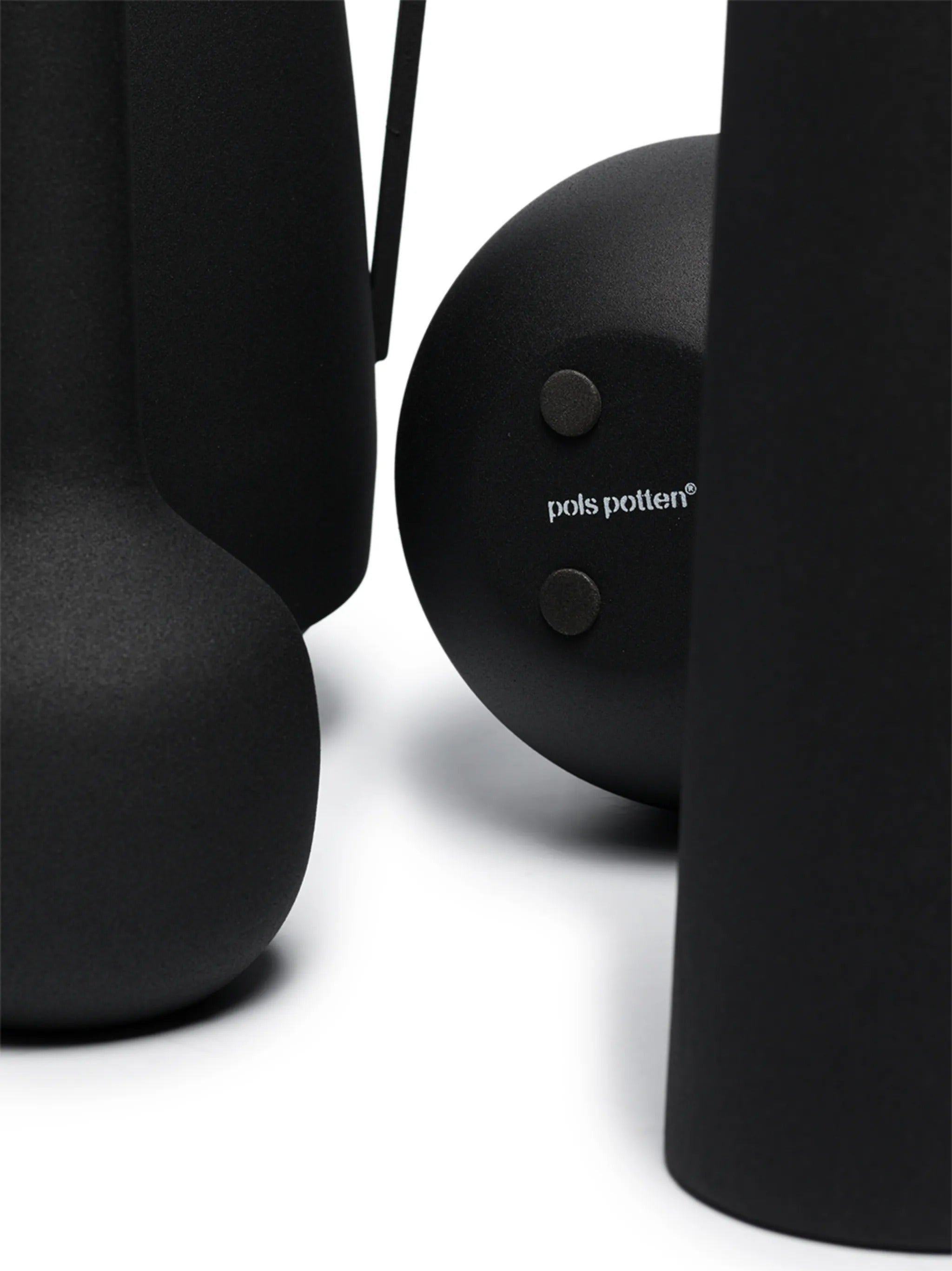 Vases Roman black set 4