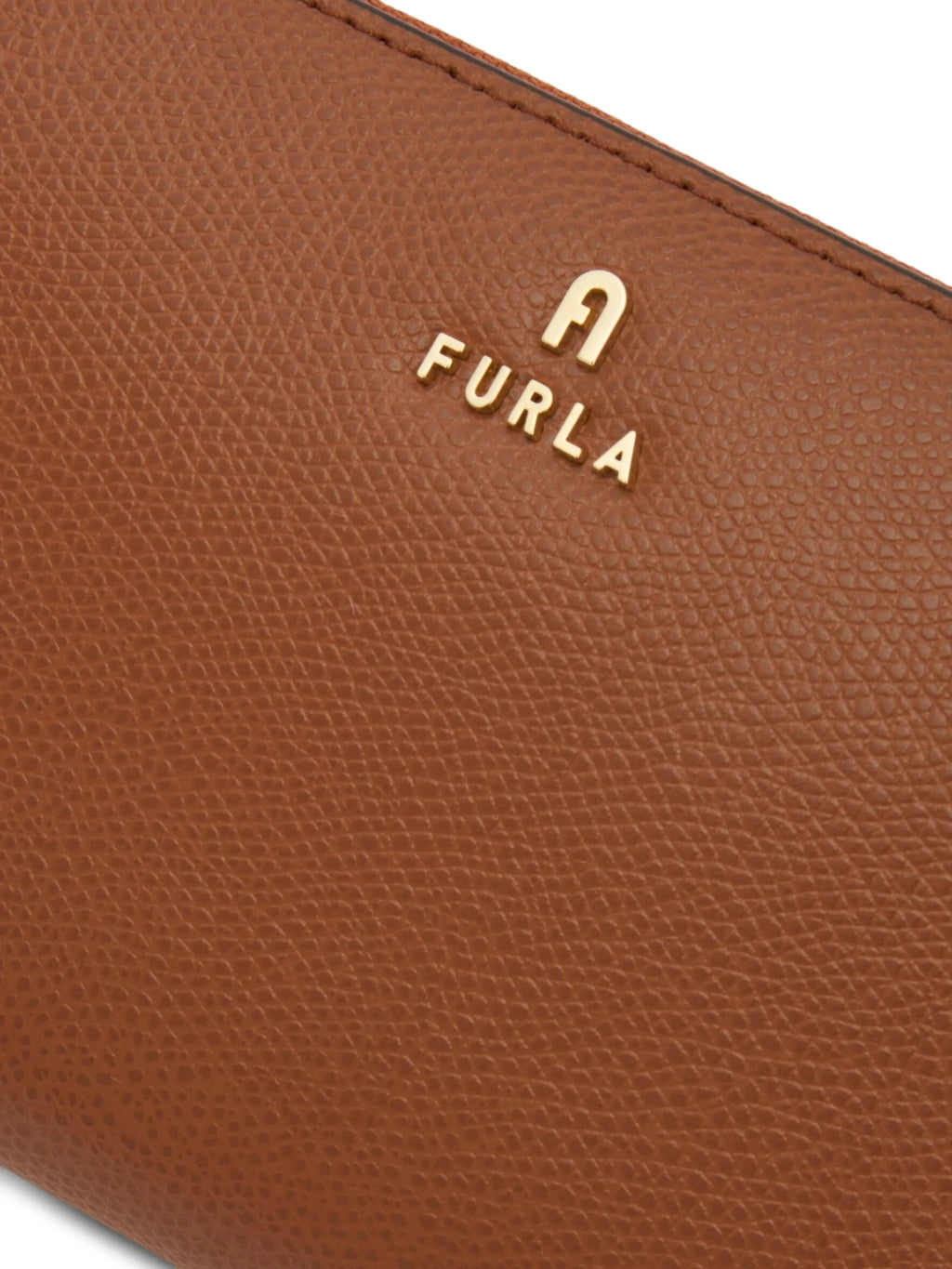 FURLA CAMELIA XL ZIP AROUND
