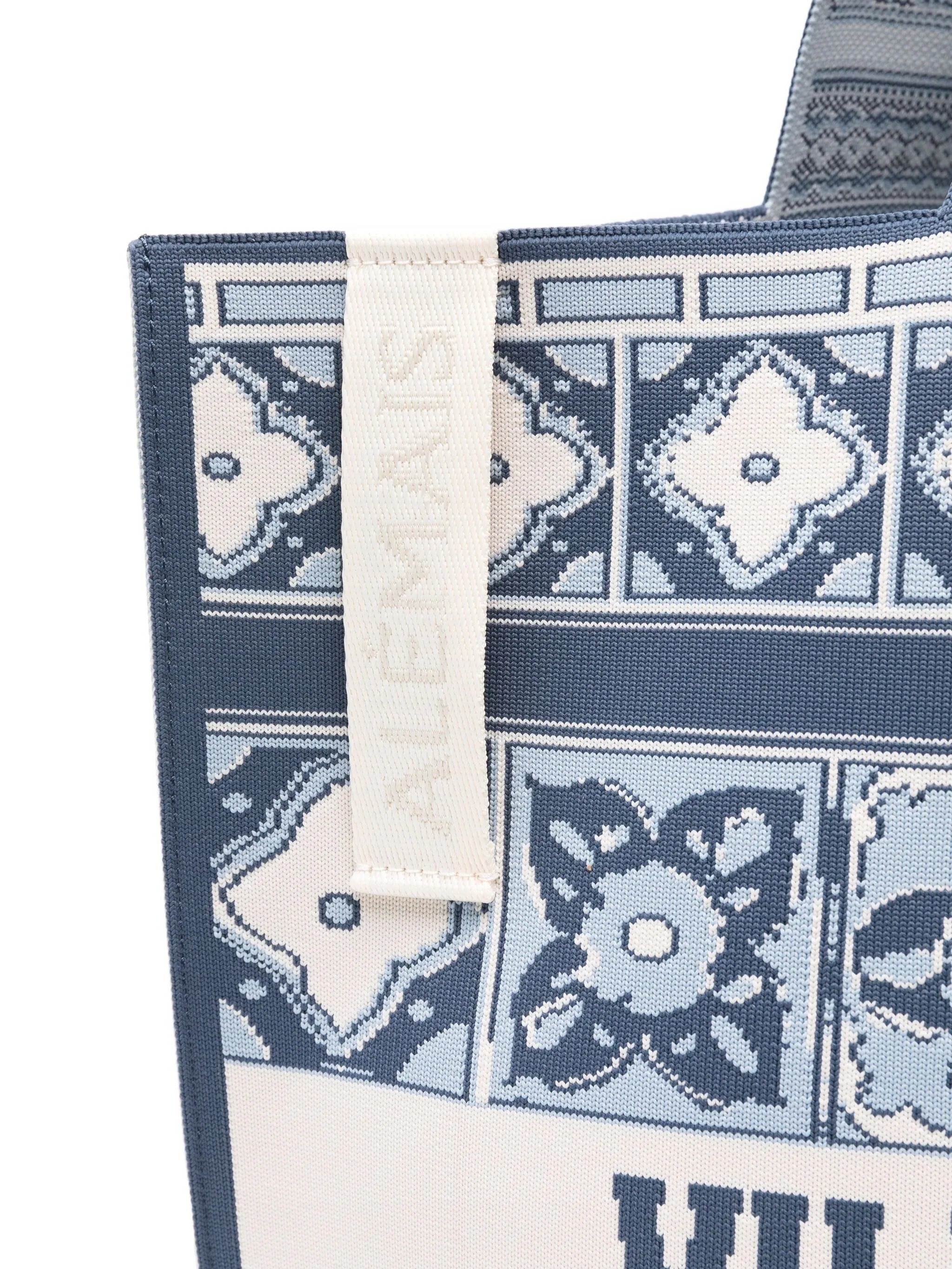 VILLA ROMANTICA JACQUARD MAXI TOTE