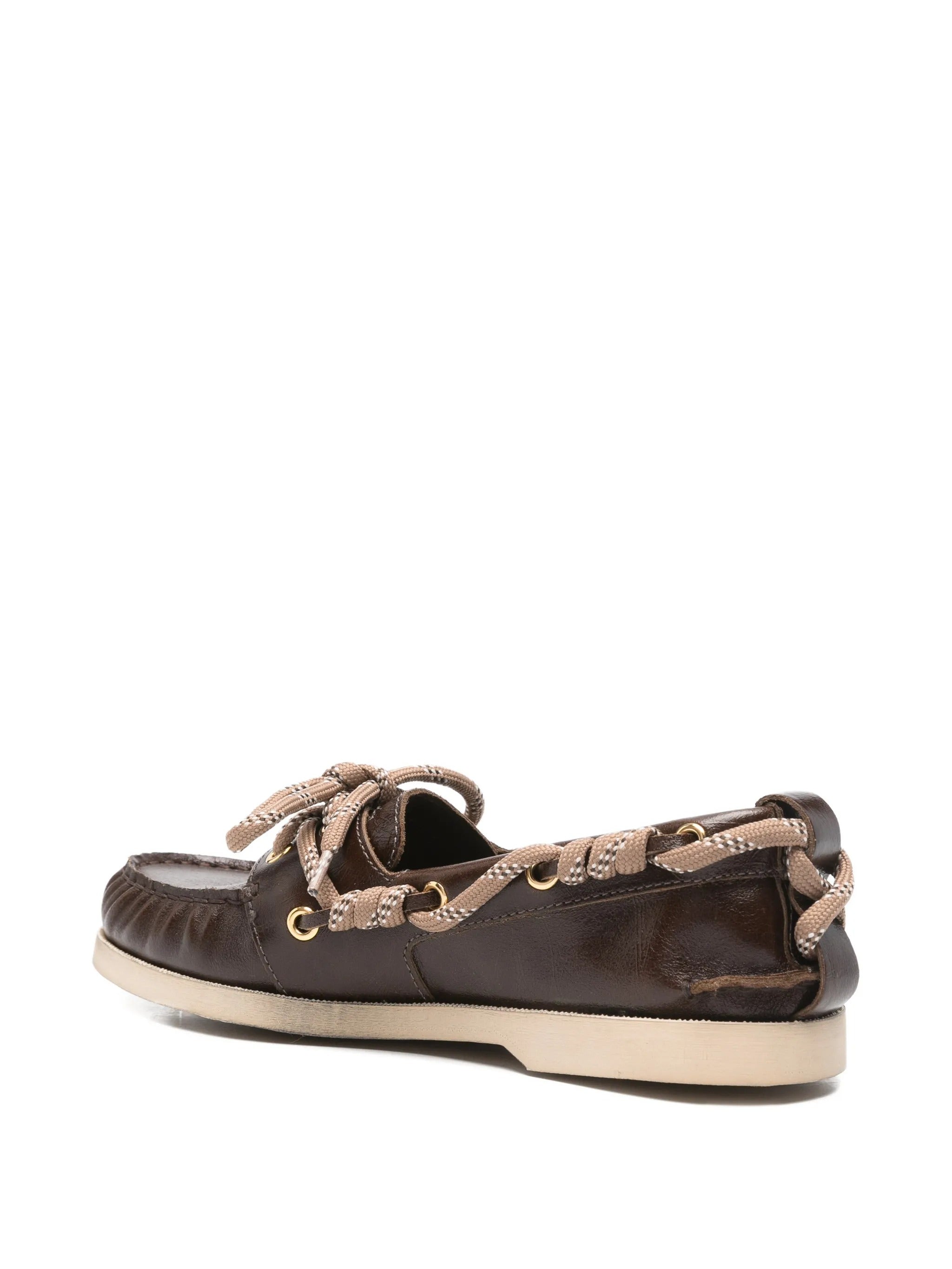 BOAT MOCASSIN  WRINKLED LEATHER UPPER WITH ACCESSORIES AND DECORATIVE LACES