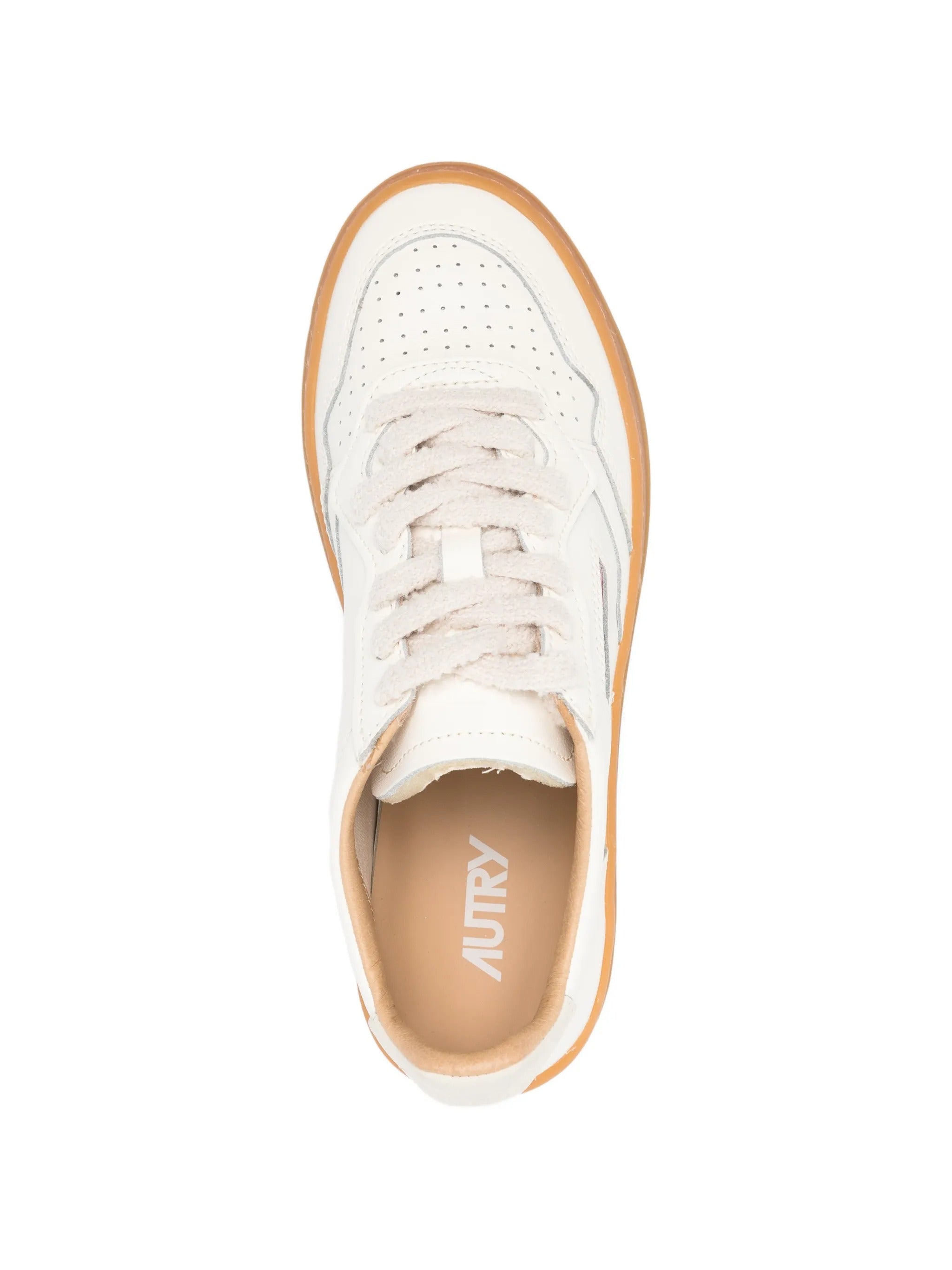 MEDALIST LOW WOMAN SOFLEA/NAB