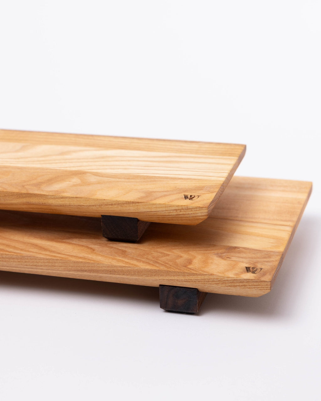 Sushi serving board, S