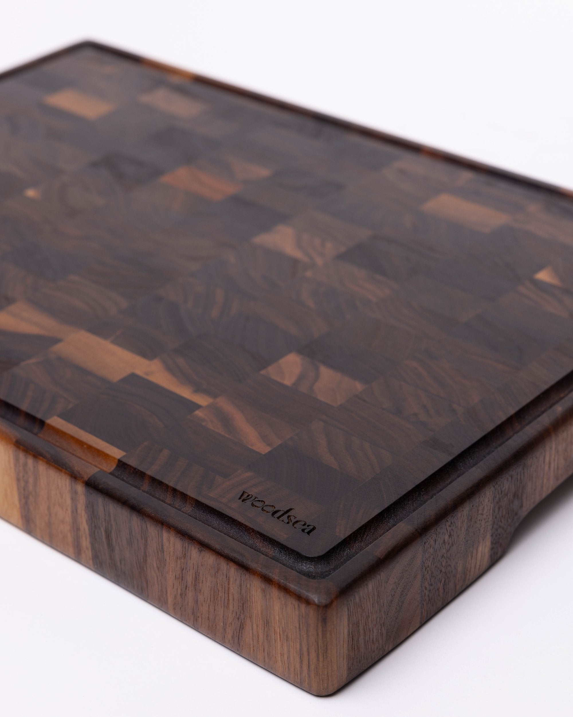 Woodstone M, walnut board