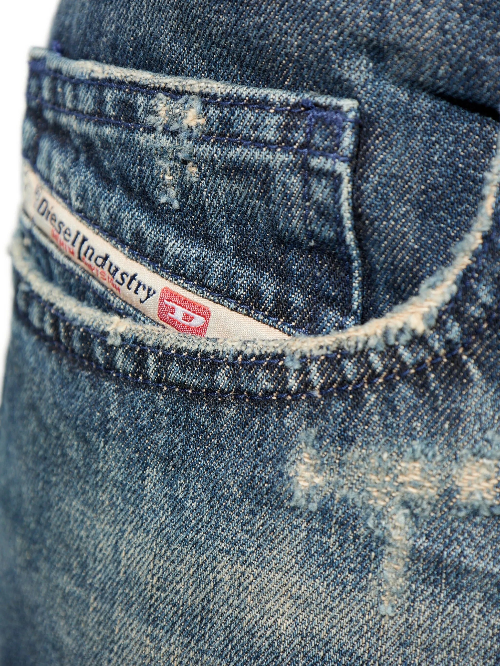 2001 D-MACRO L.32 PANTALONI