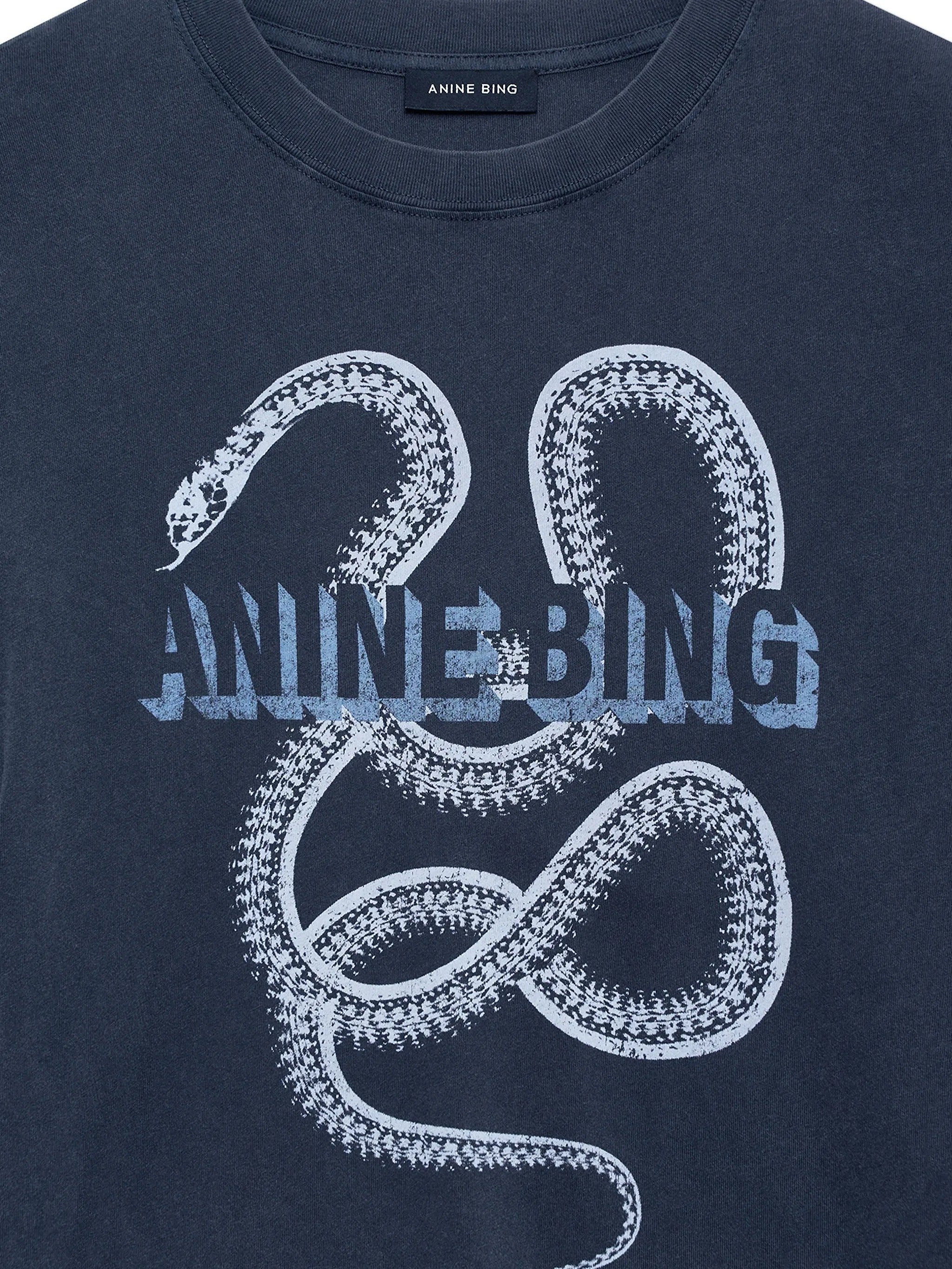 LILI TEE SNAKE  WASHED BLACK