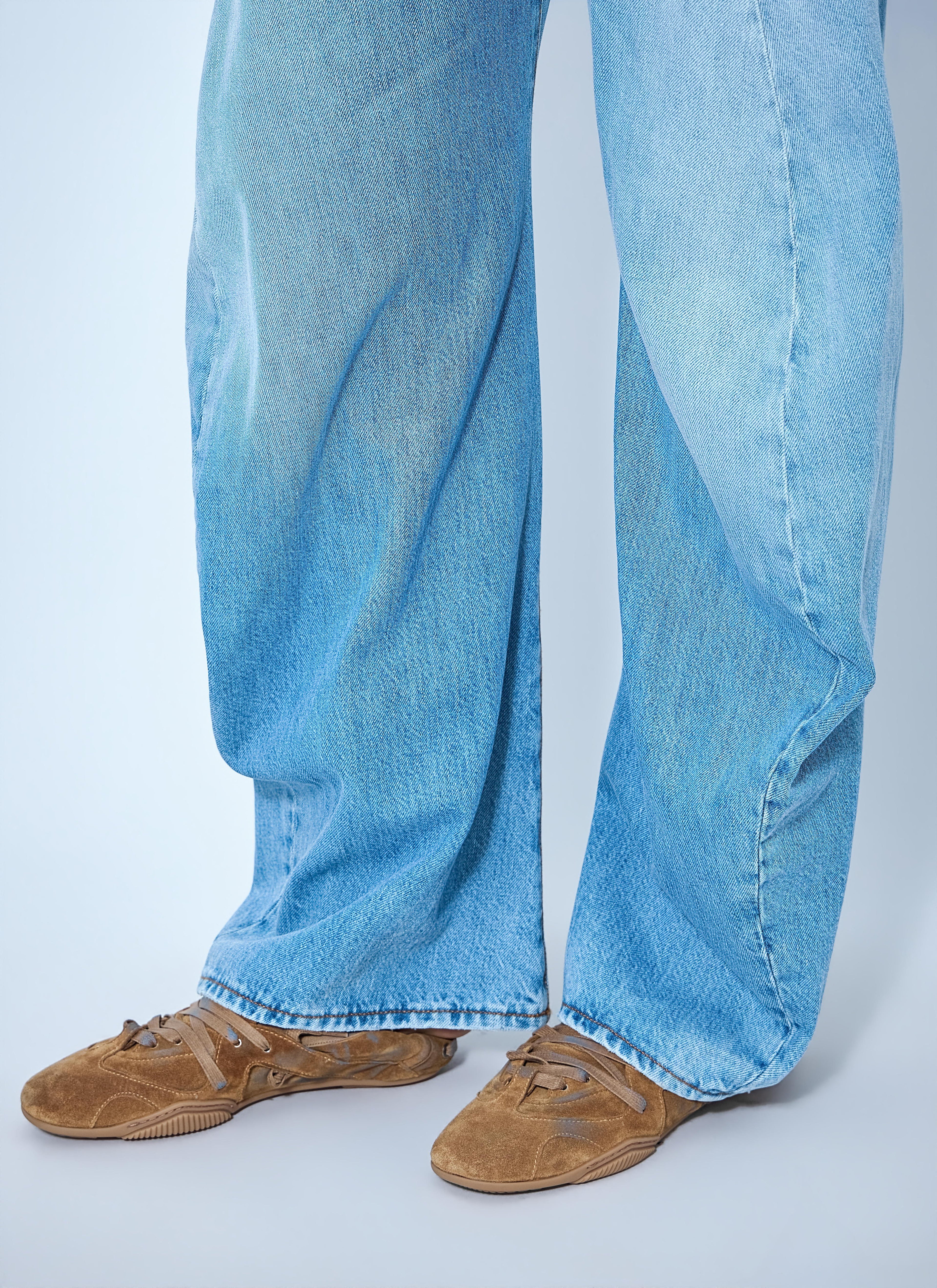 2006F Distressed Wide Leg Jeans