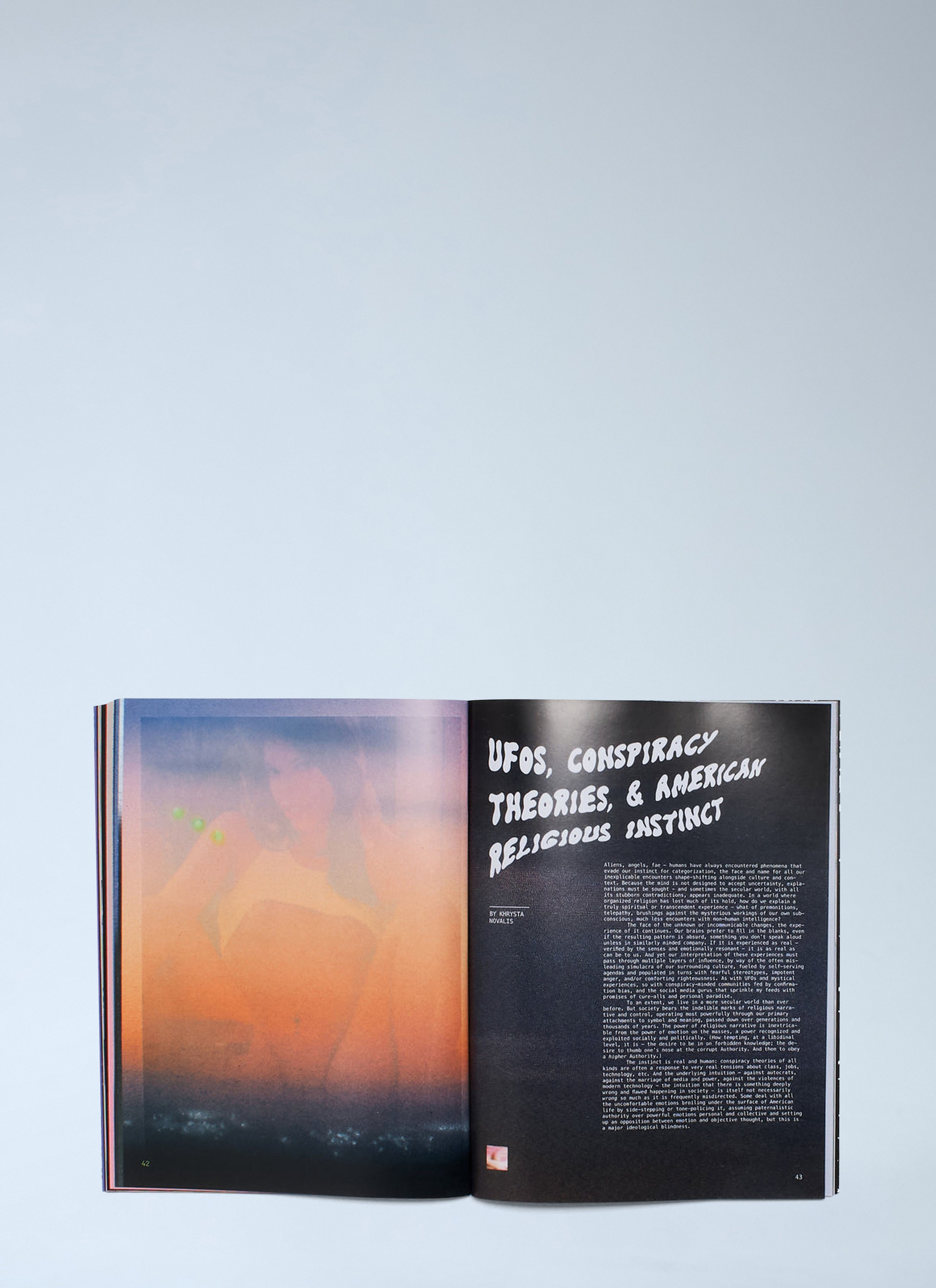 EXOTIKA MAGAZINE ISSUE 3: EXTRATERRESTRIAL.