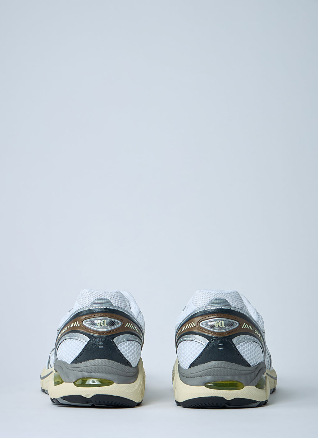 GT-2160 Sneakers
