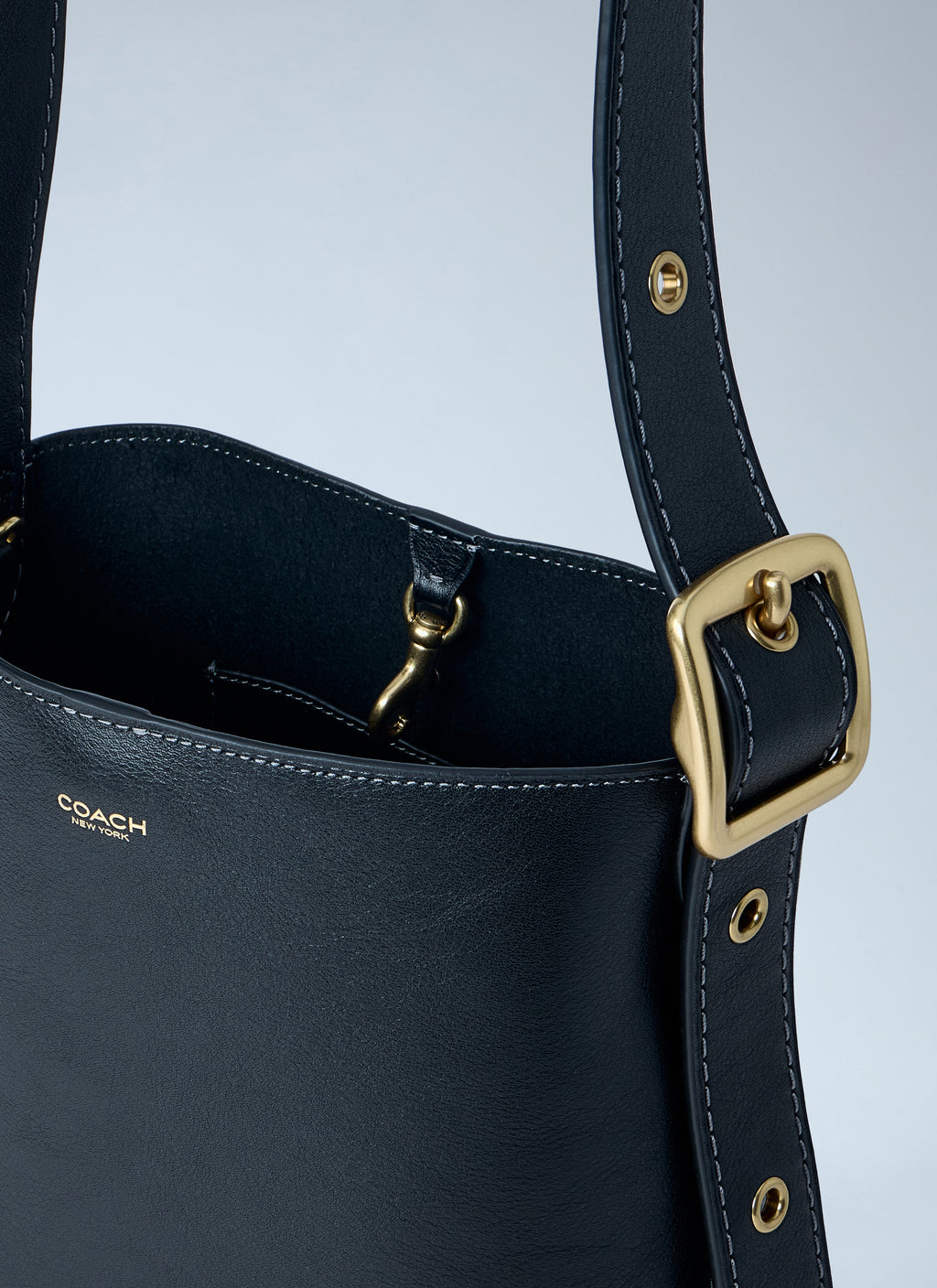 Bleecker Bucket Bag 21