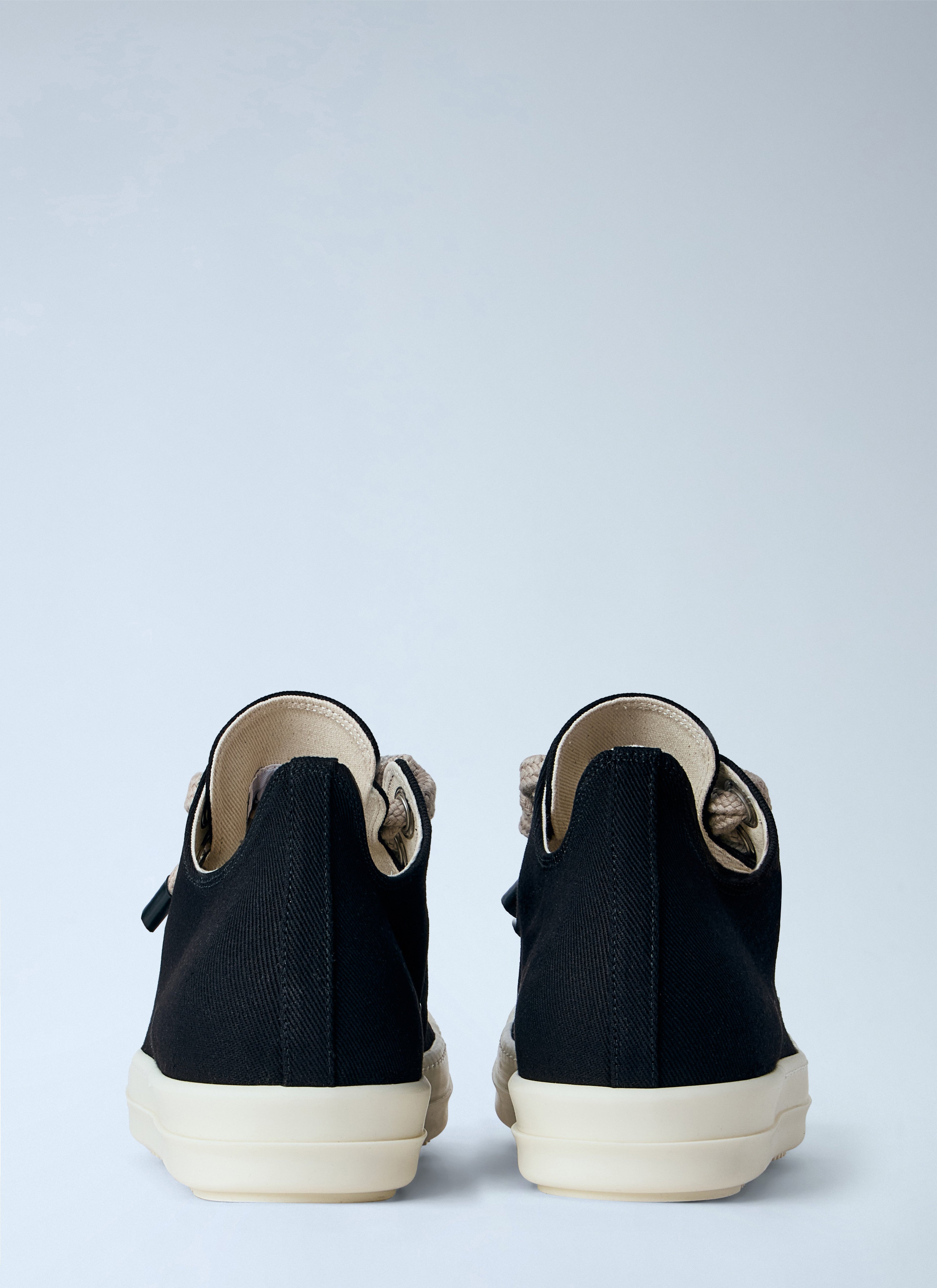 Jumbolace Low Sneaks