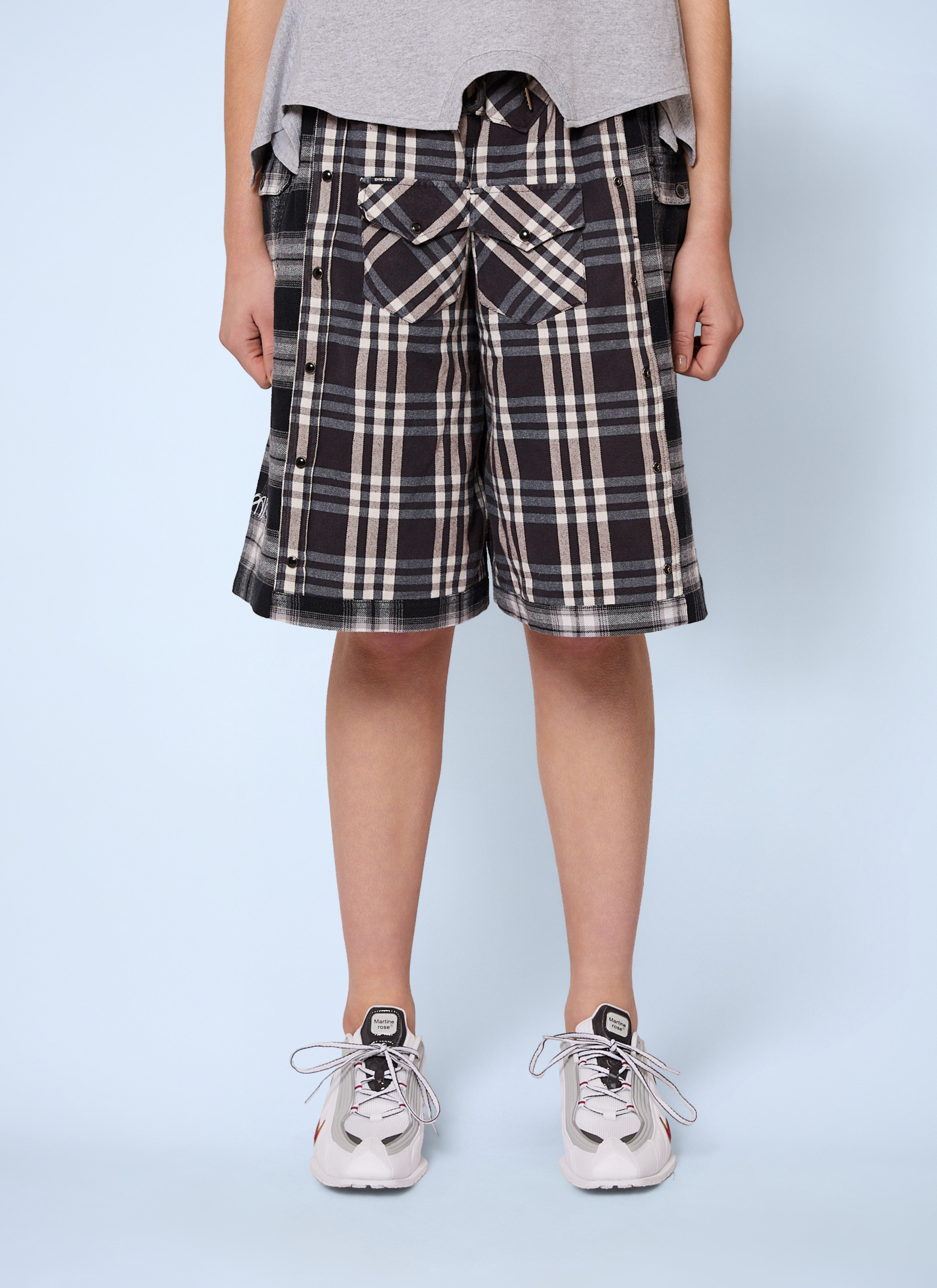 Check Shorts