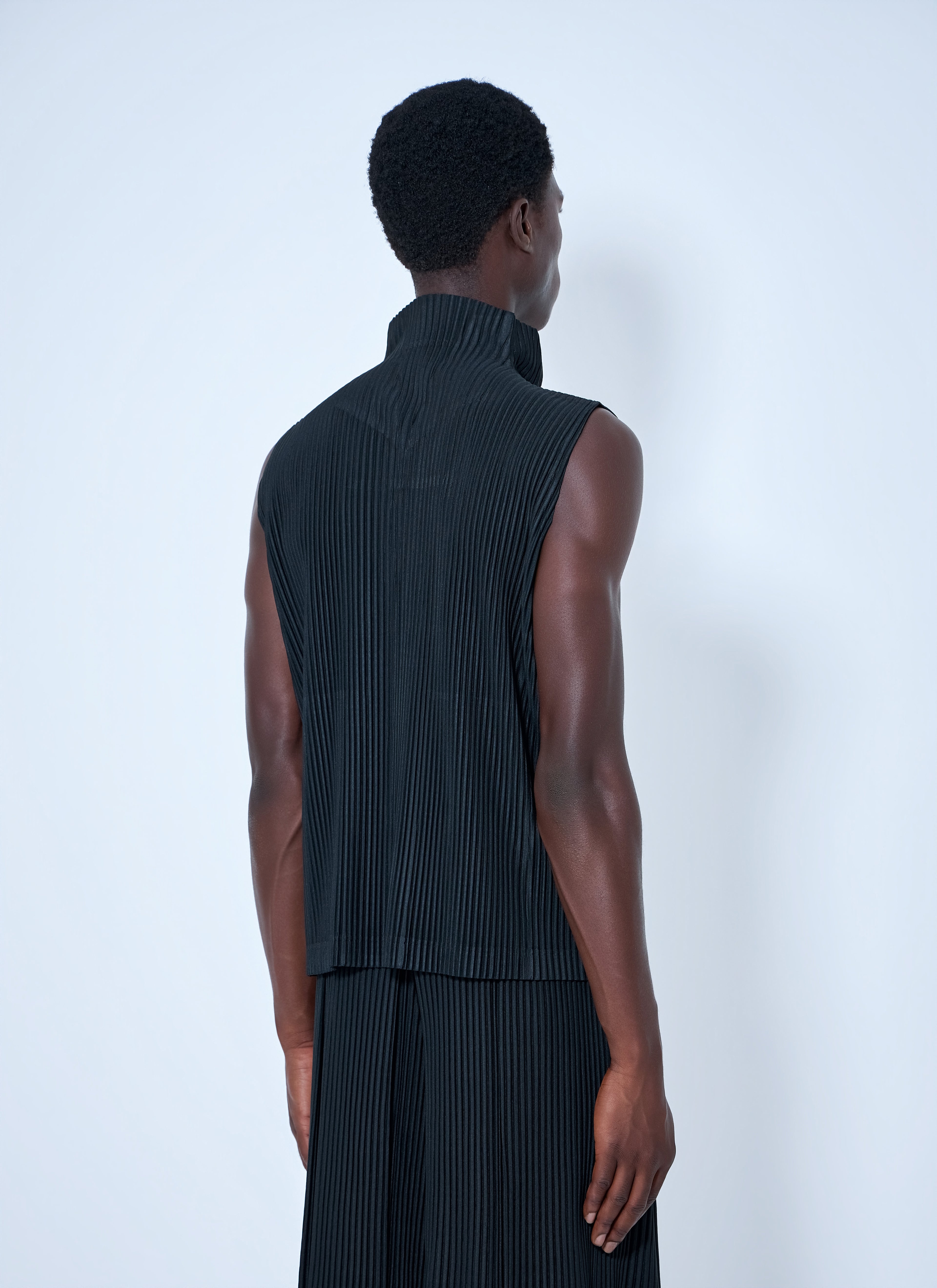 Sleeveless Ribbed Gilet