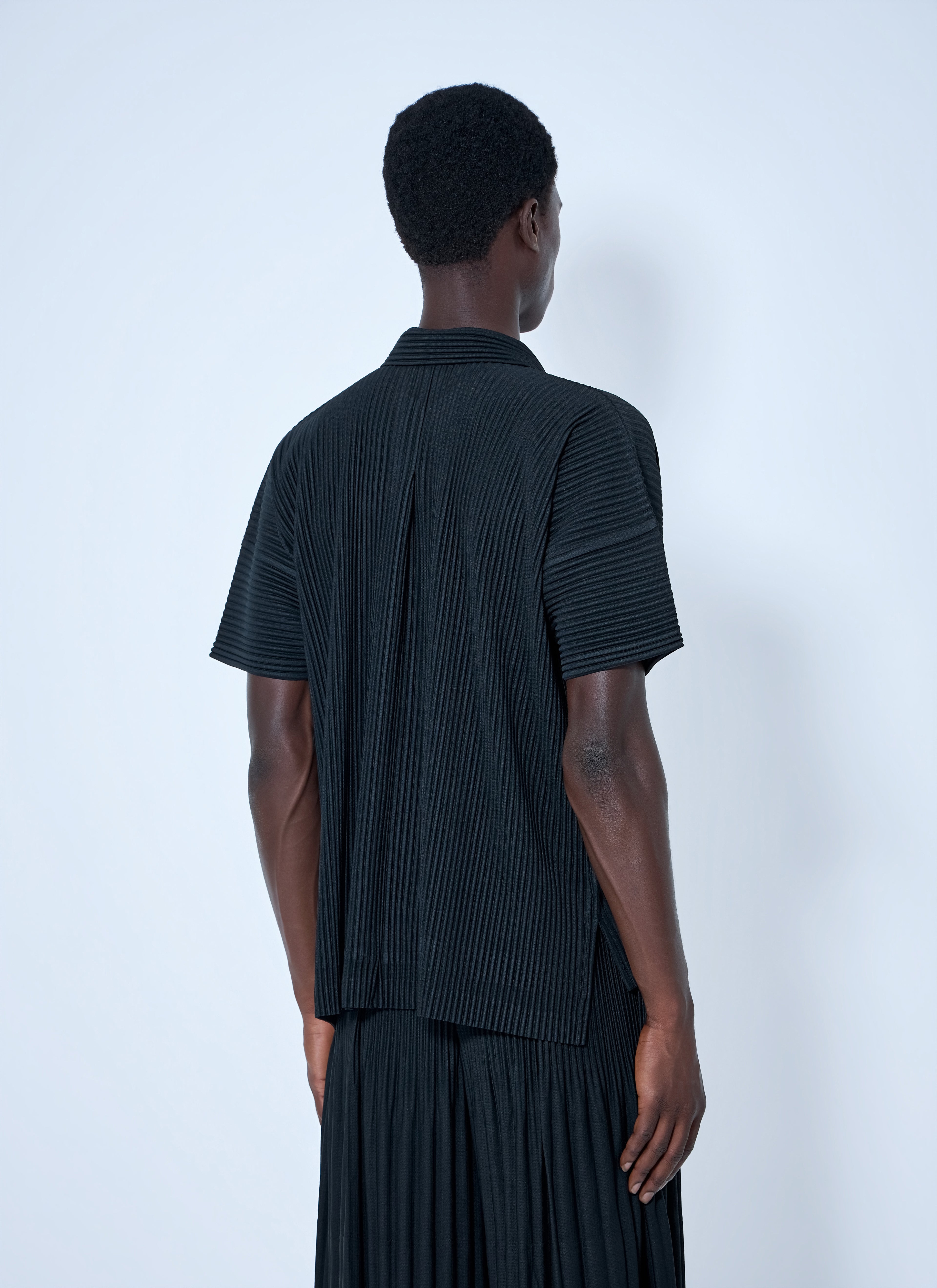 Pleat Short Sleeve Shirt