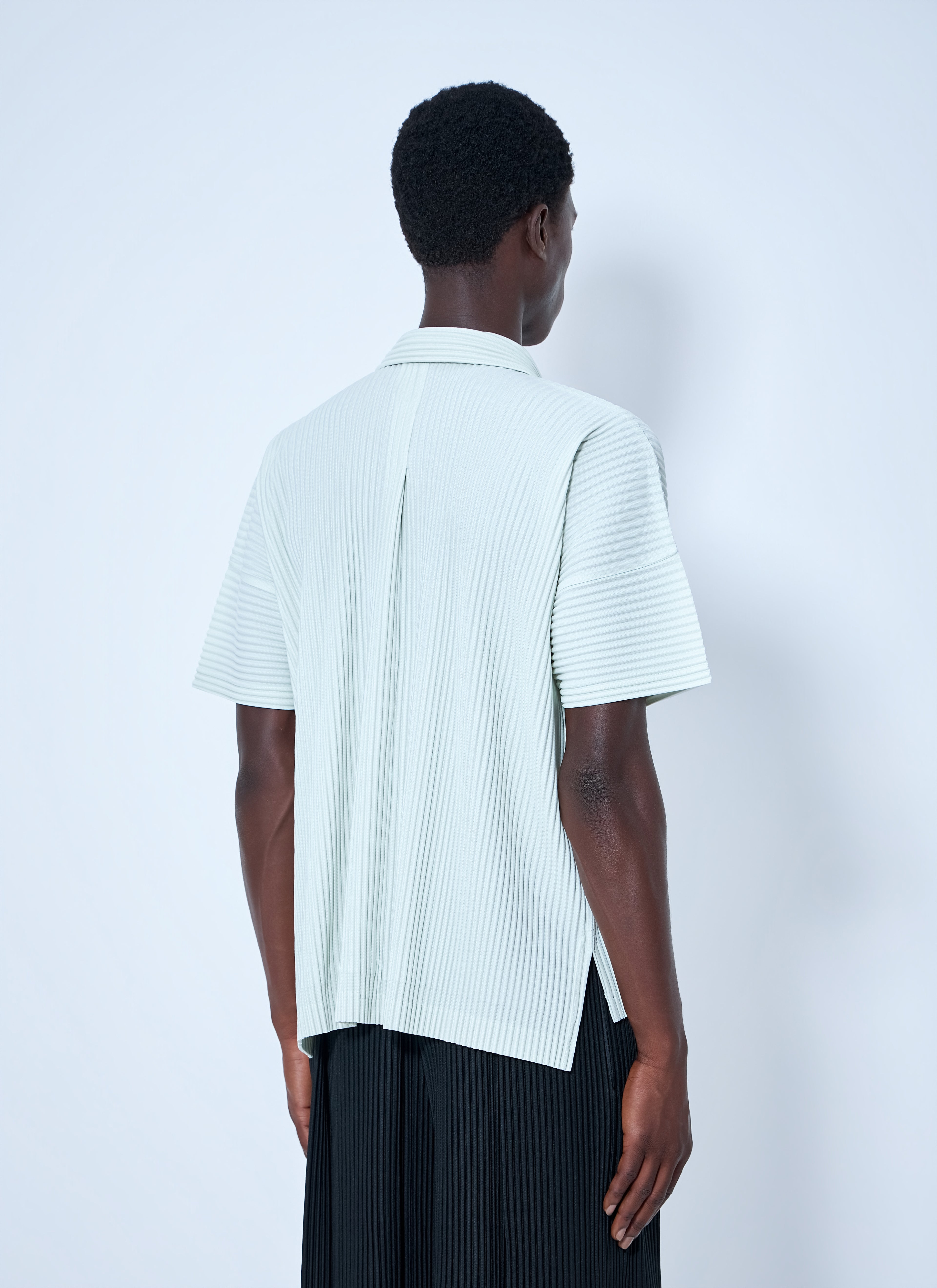 Pleat Short Sleeve Shirt