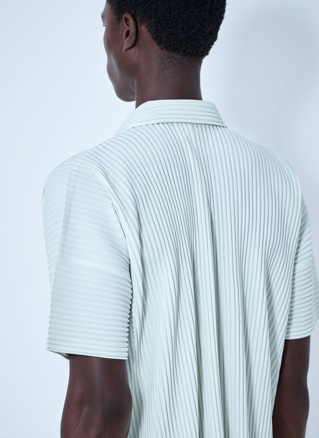 Pleat Short Sleeve Shirt