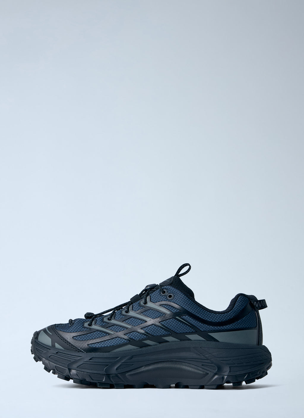 U Mafate Three2 Wordmark Sneaker