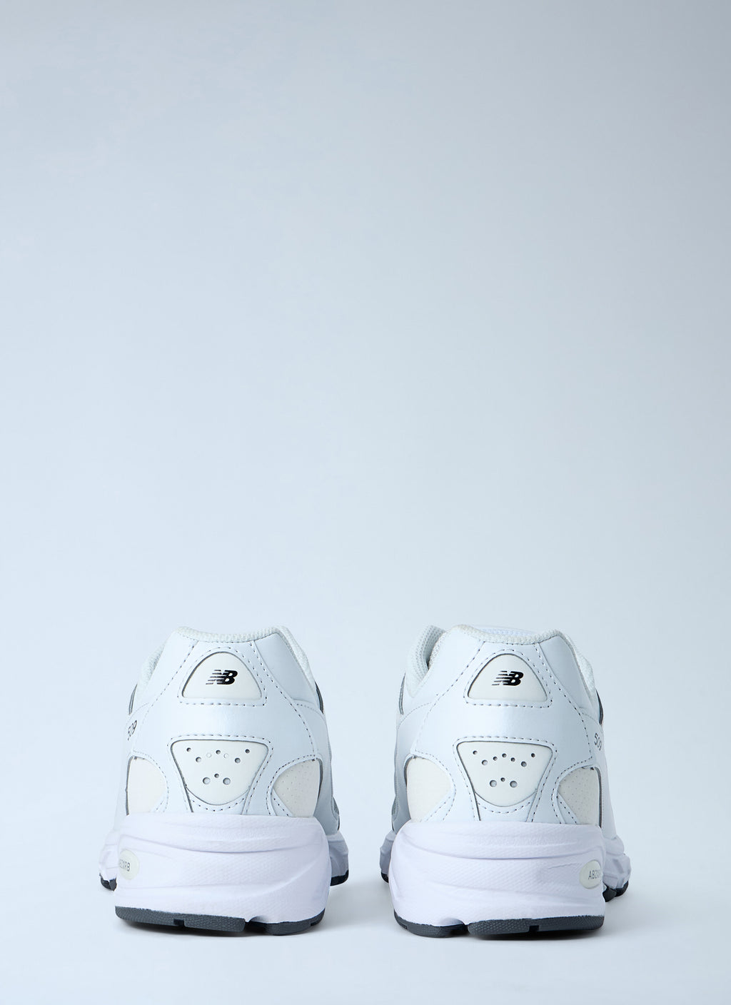 x New Balance U509 Sneakers