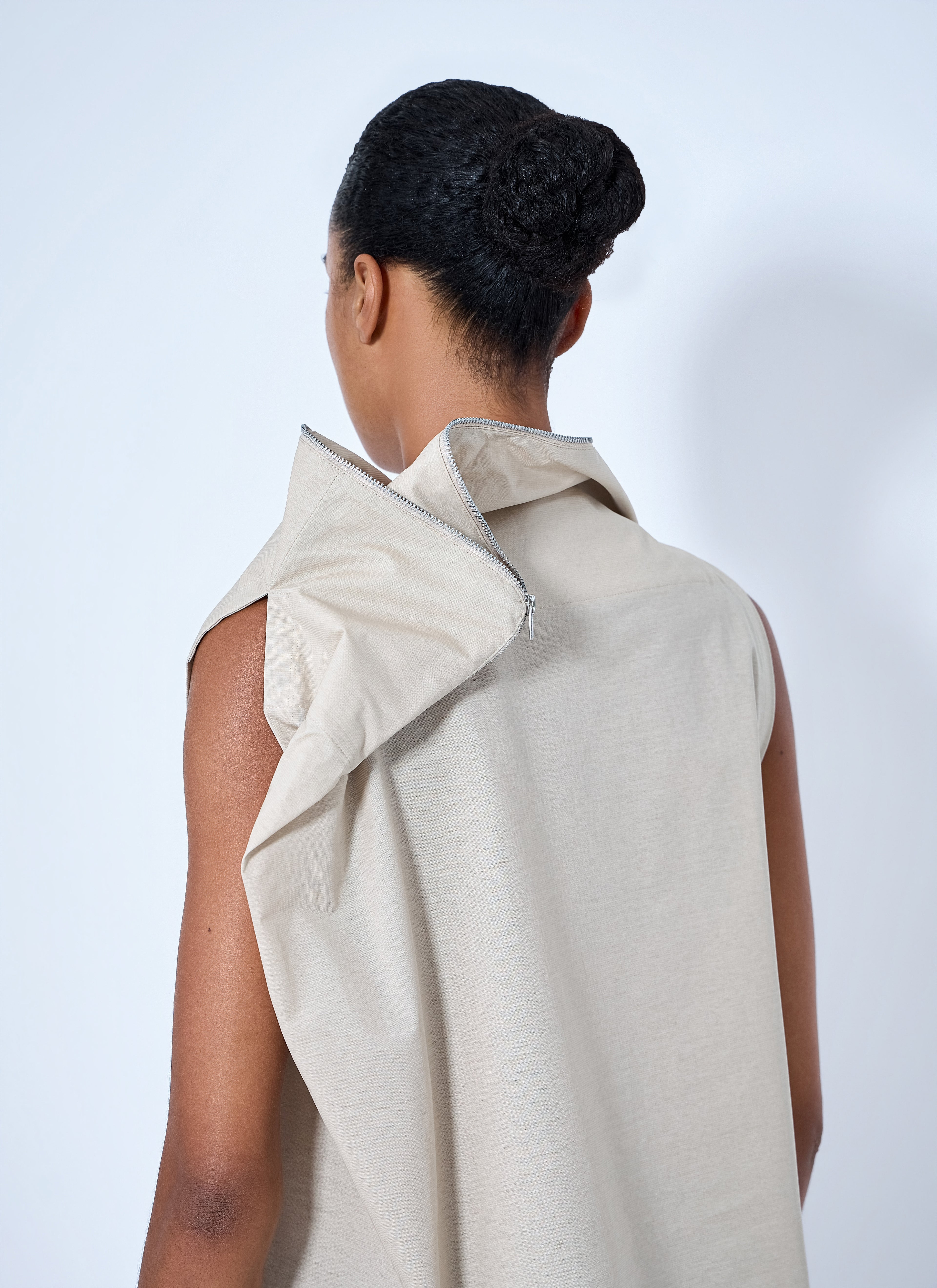 Asymmetric Zip Detail Top