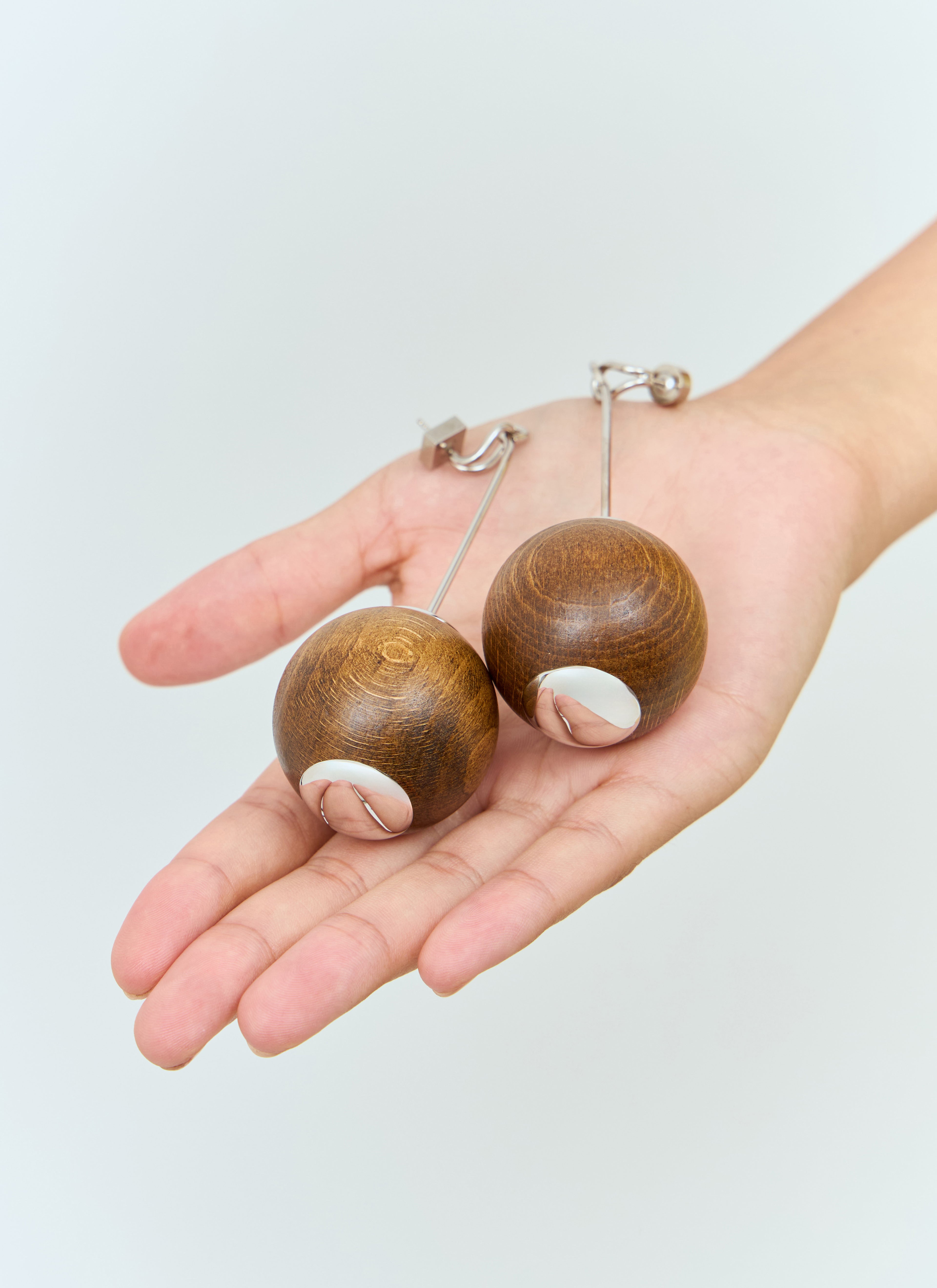 Les Grandes Boucles Nodo Earrings