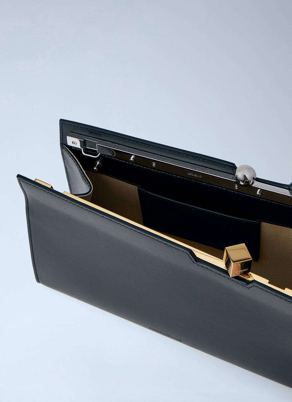 Le Salon Leather Shoulder Bag
