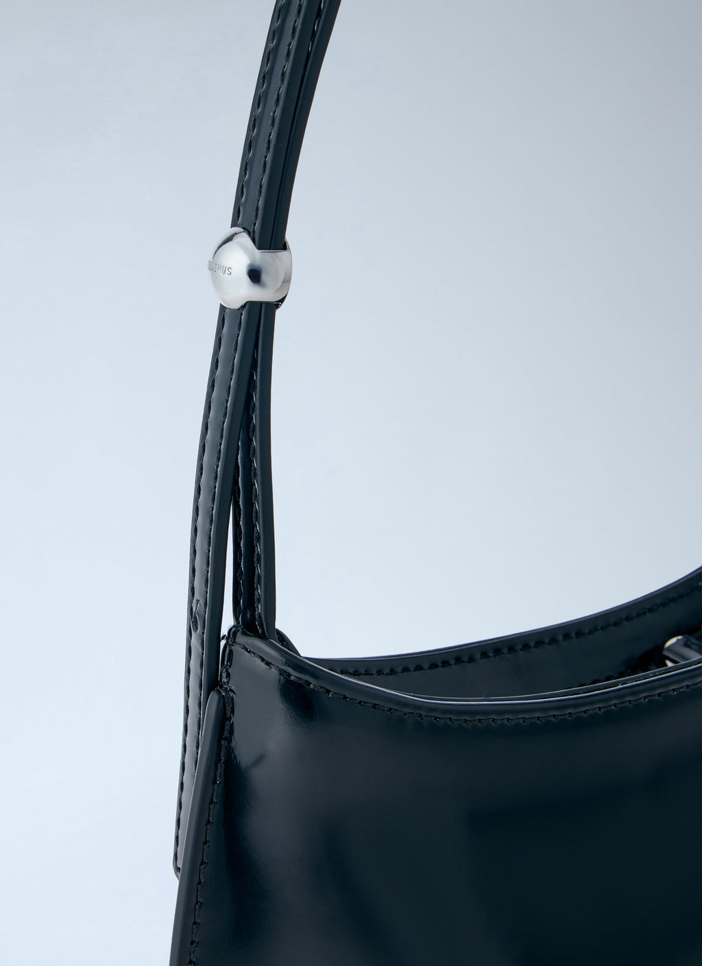 Le Petit Bisou Shoulder Bag