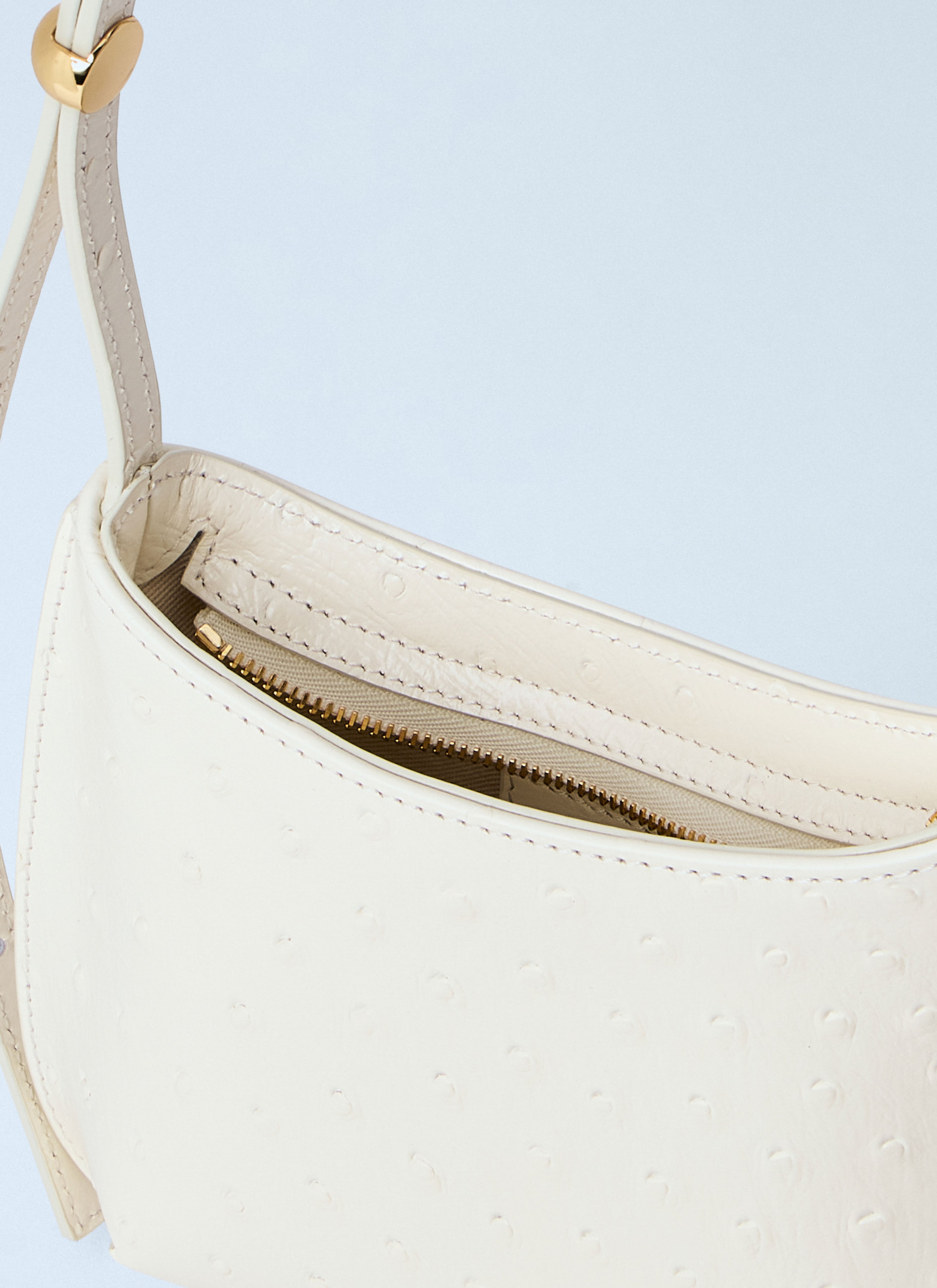 Le Petit Bisou Shoulder Bag